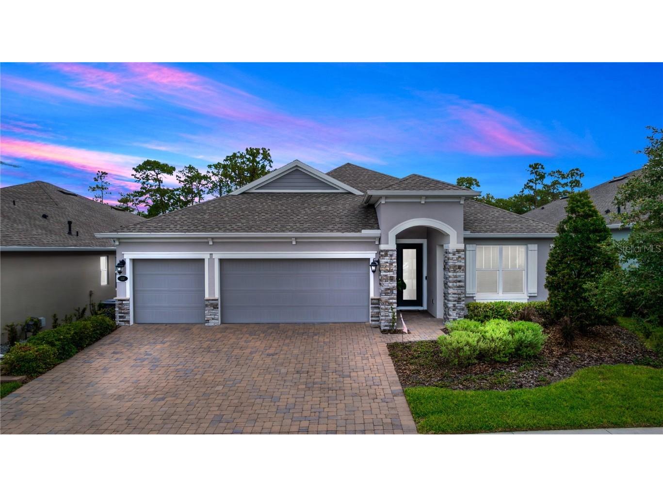 1227 Victoria Hills Drive N Deland FL 32724 V4943114 image1