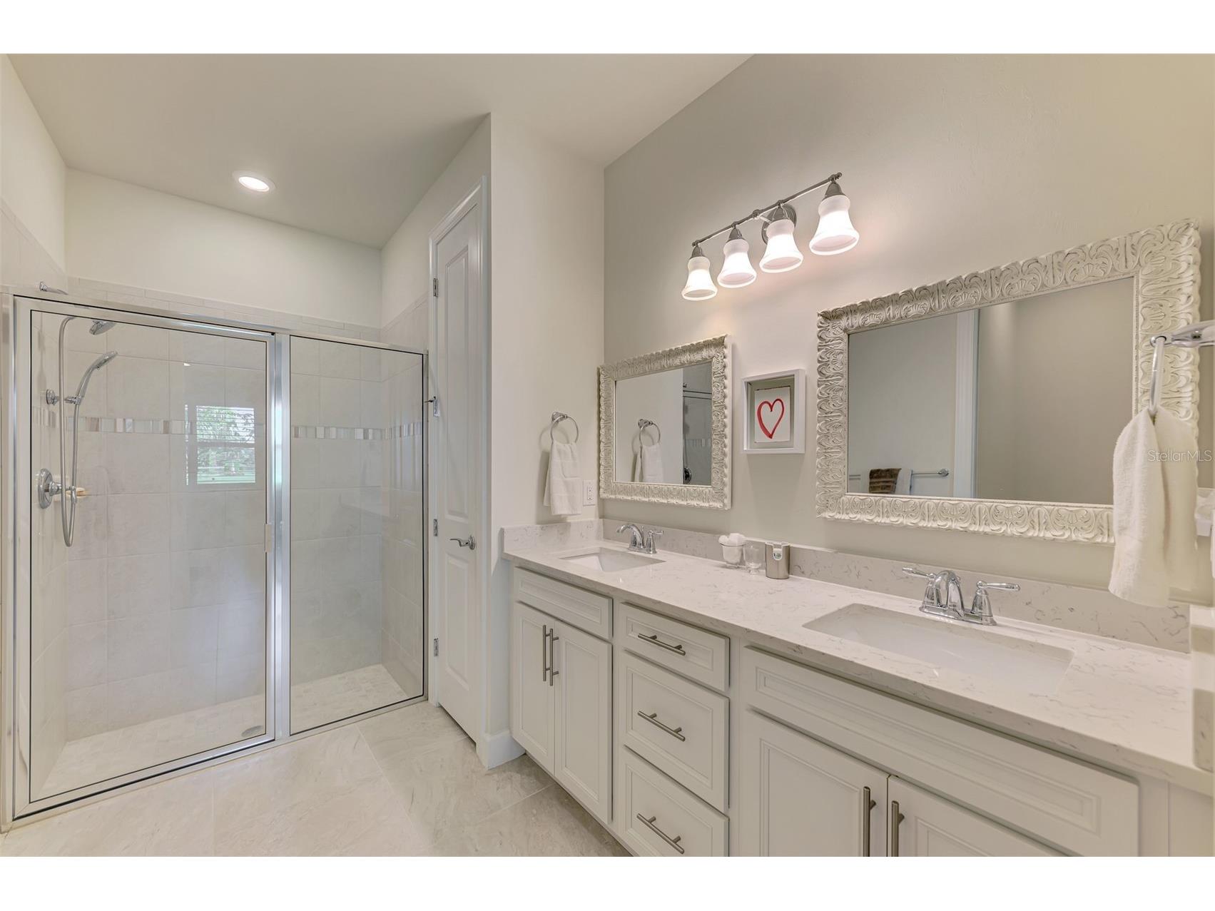 12271 Myrtle Bay Court Sarasota FL 34238 A4682619 image17