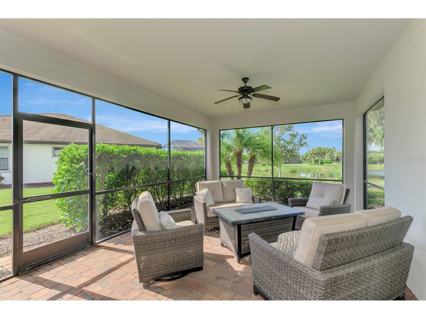 12271 Myrtle Bay Court Sarasota FL 34238 A4682619 image2