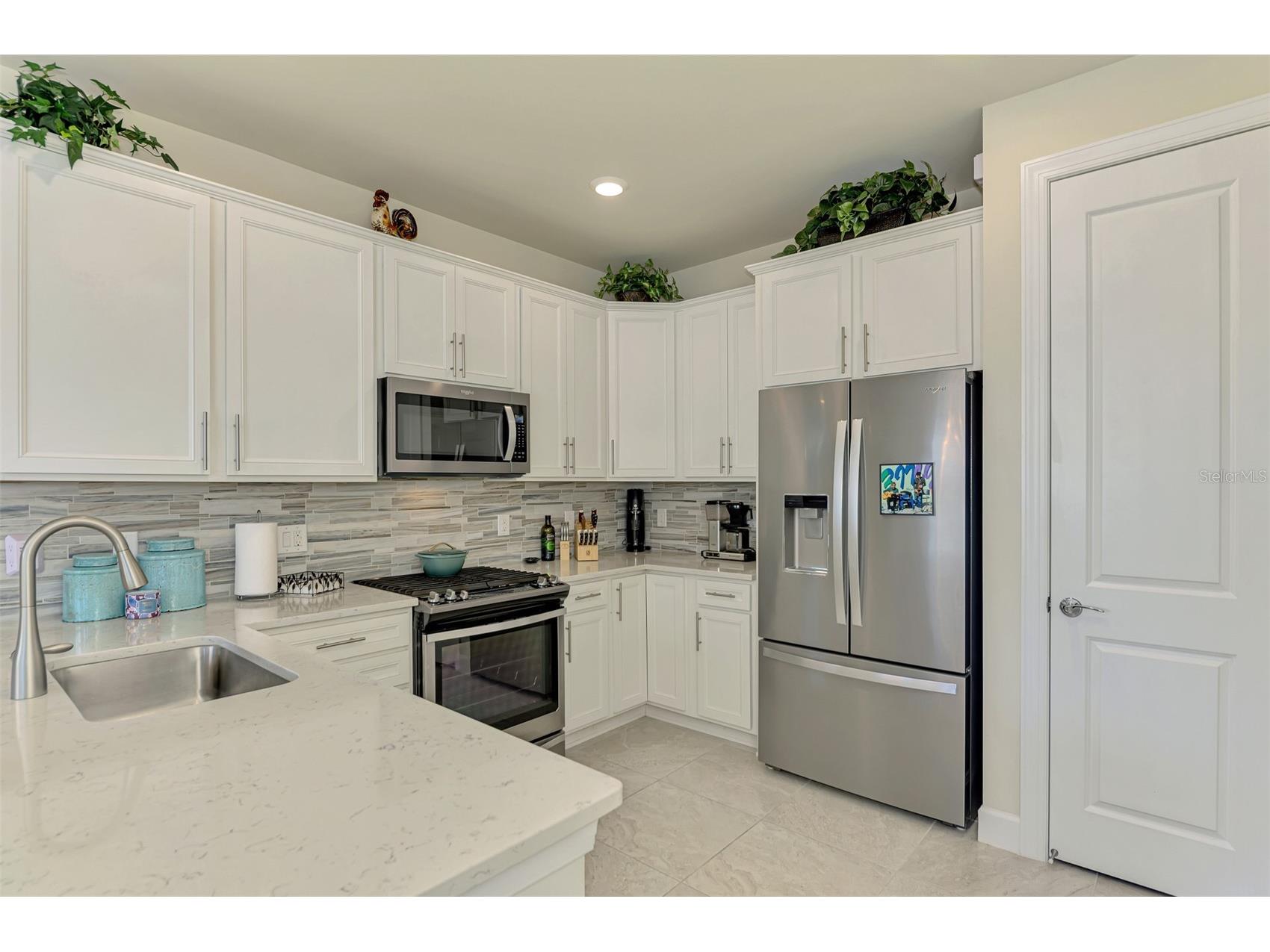 12271 Myrtle Bay Court Sarasota FL 34238 A4682619 image9