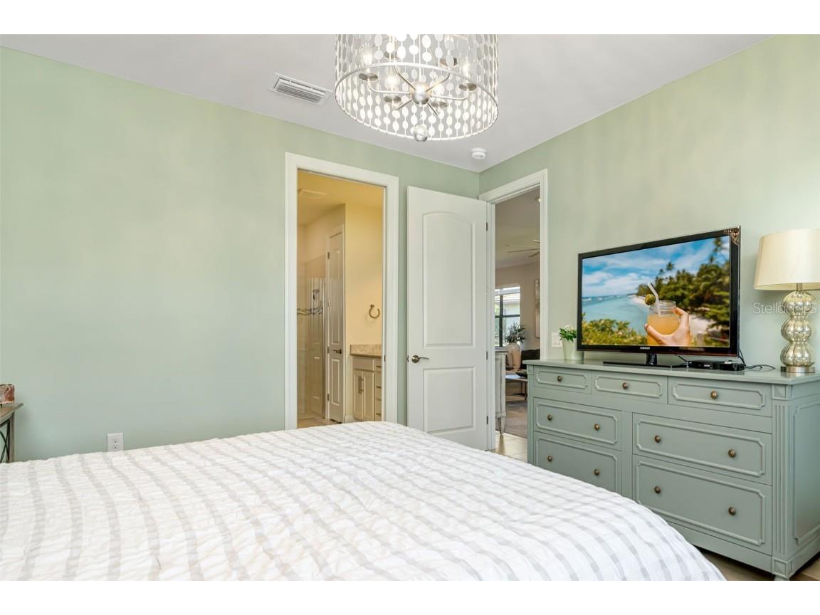 12272 Marsh Pointe Road Sarasota FL 34238 A4666472 image23