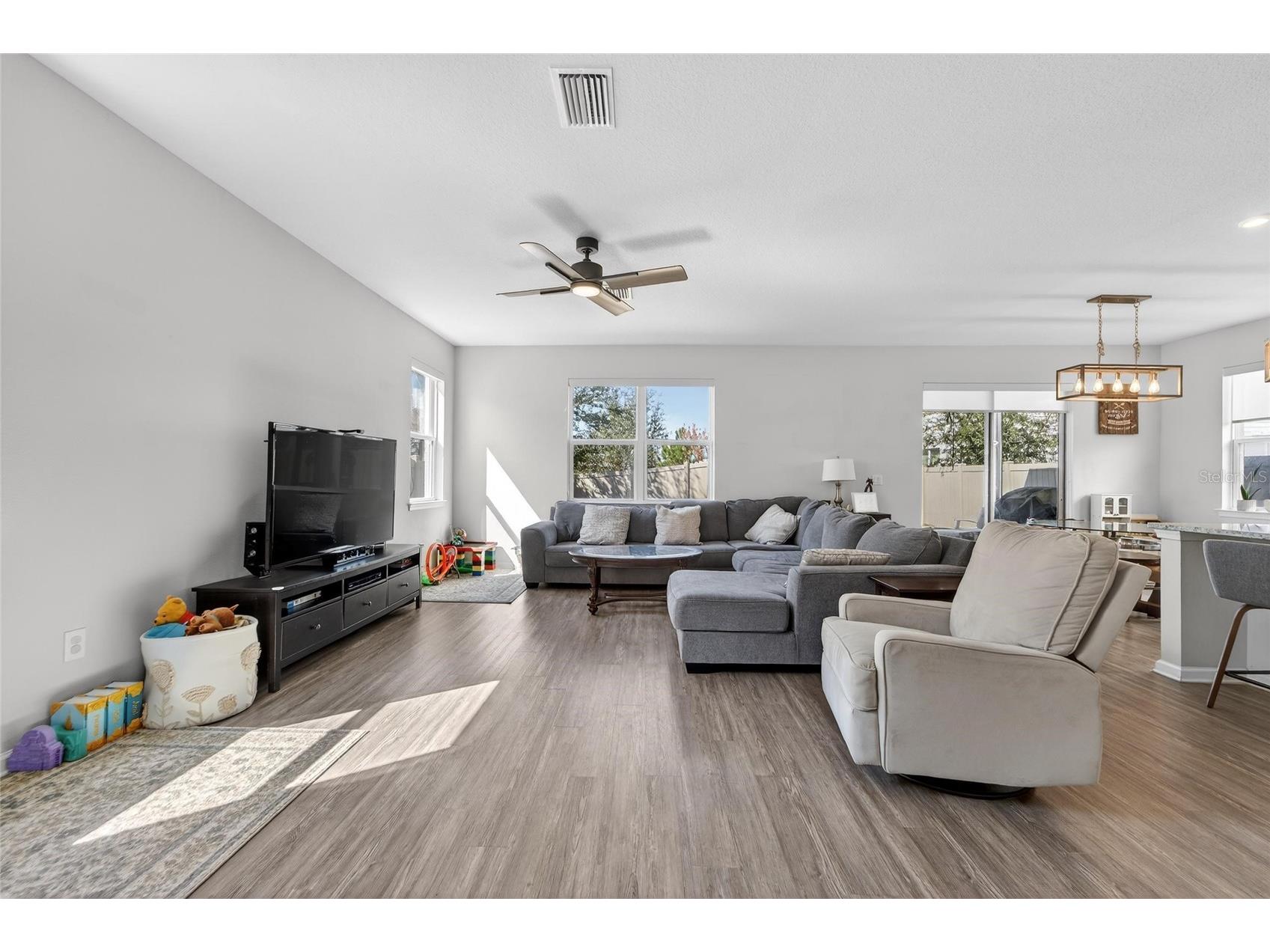 12273 Blue Pacific Drive Riverview FL 33579 TB8479469 image14