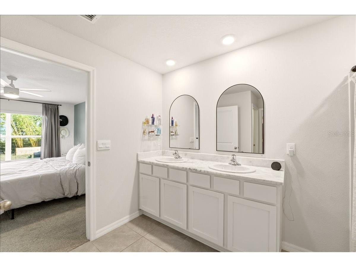 12273 Mountain Island Trail Parrish FL 34219 A4697999 image15