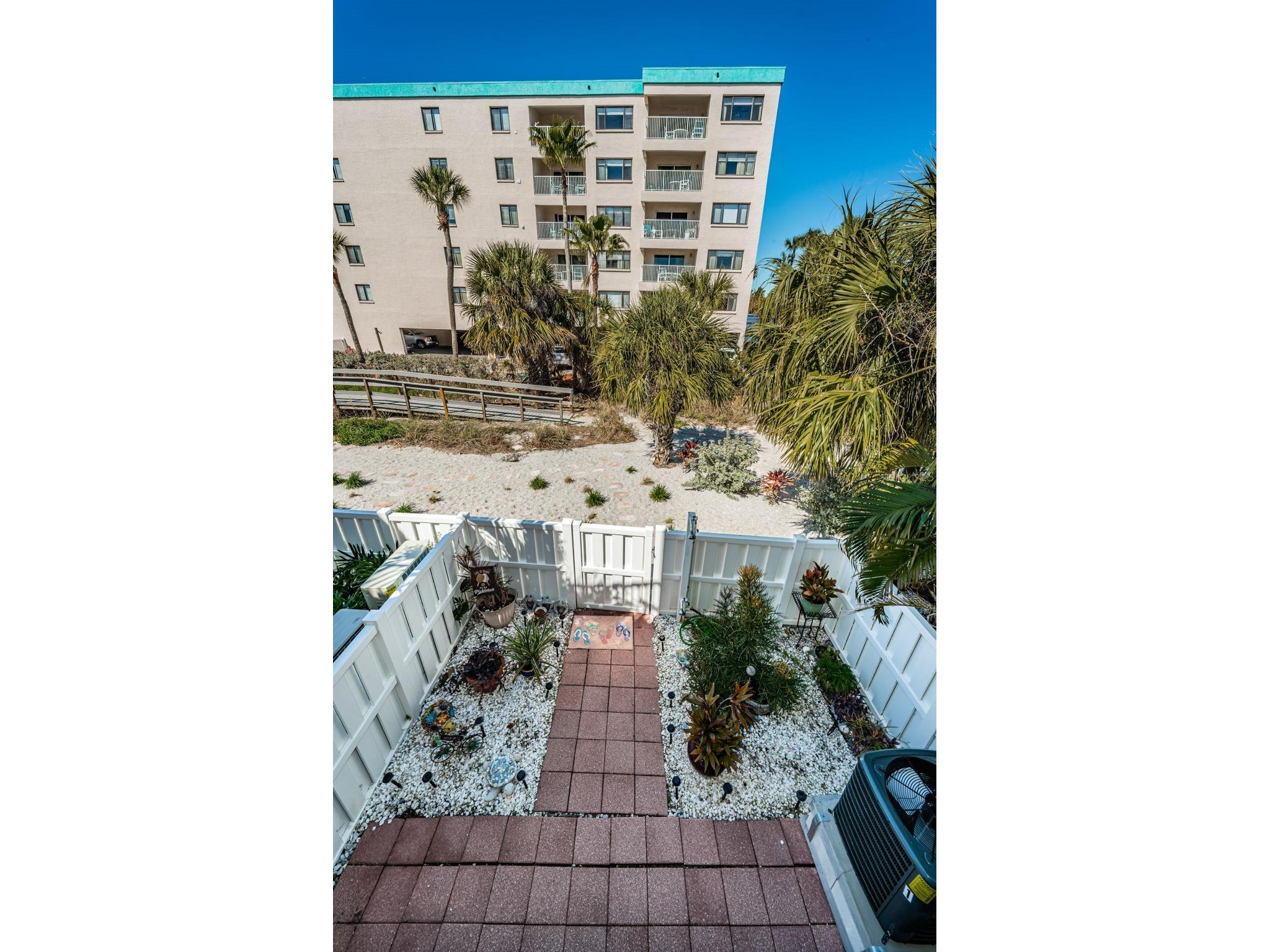 12274 1st Street W #8 Treasure Island FL 33706 - GULF TB8474216 image15