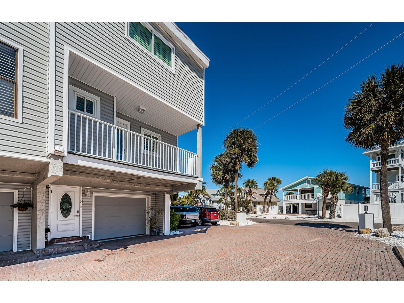 12274 1st Street W #8 Treasure Island FL 33706 - GULF TB8474216 image3