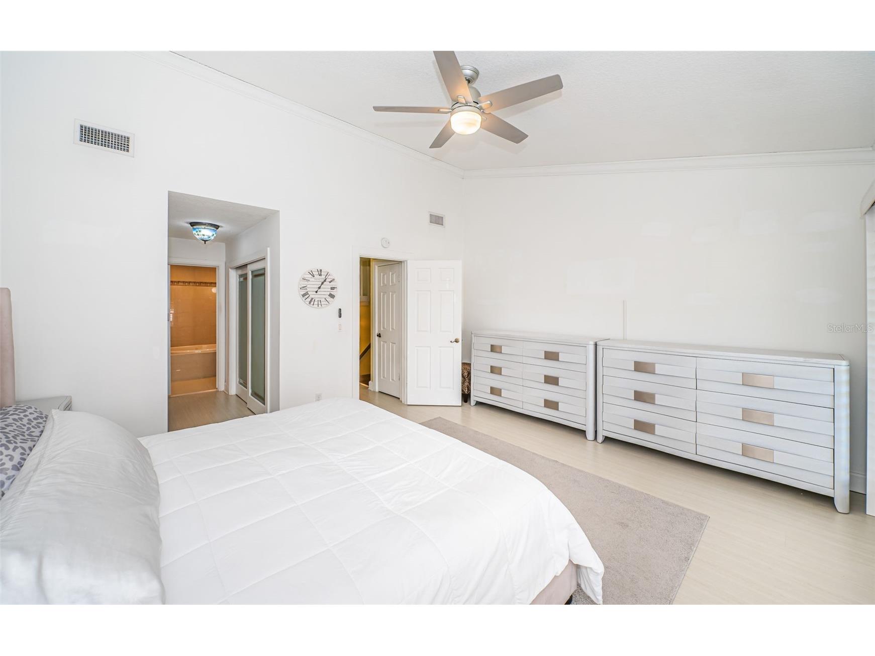12274 1st Street W #8 Treasure Island FL 33706 - GULF TB8474216 image39