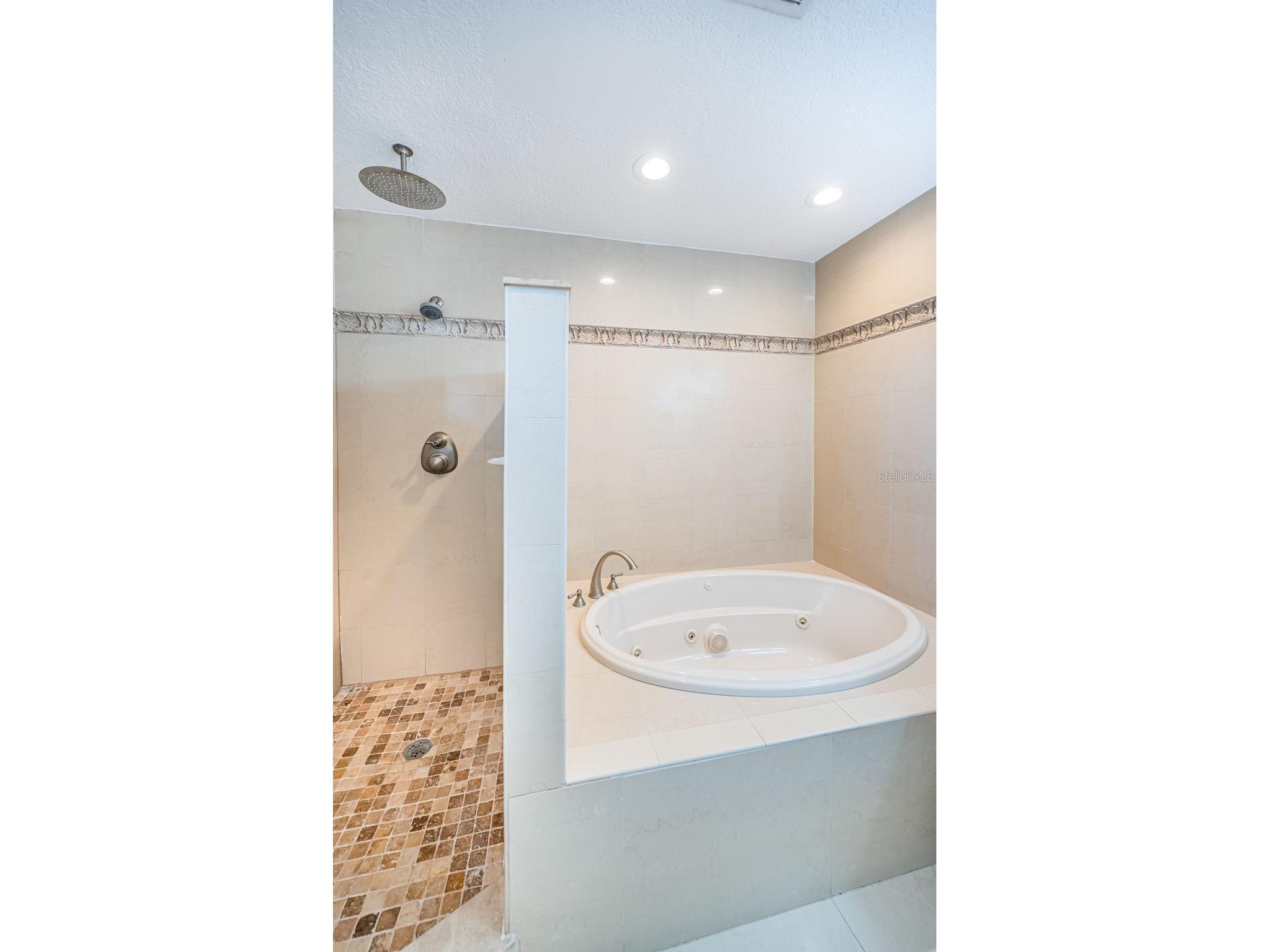 12274 1st Street W #8 Treasure Island FL 33706 - GULF TB8474216 image41