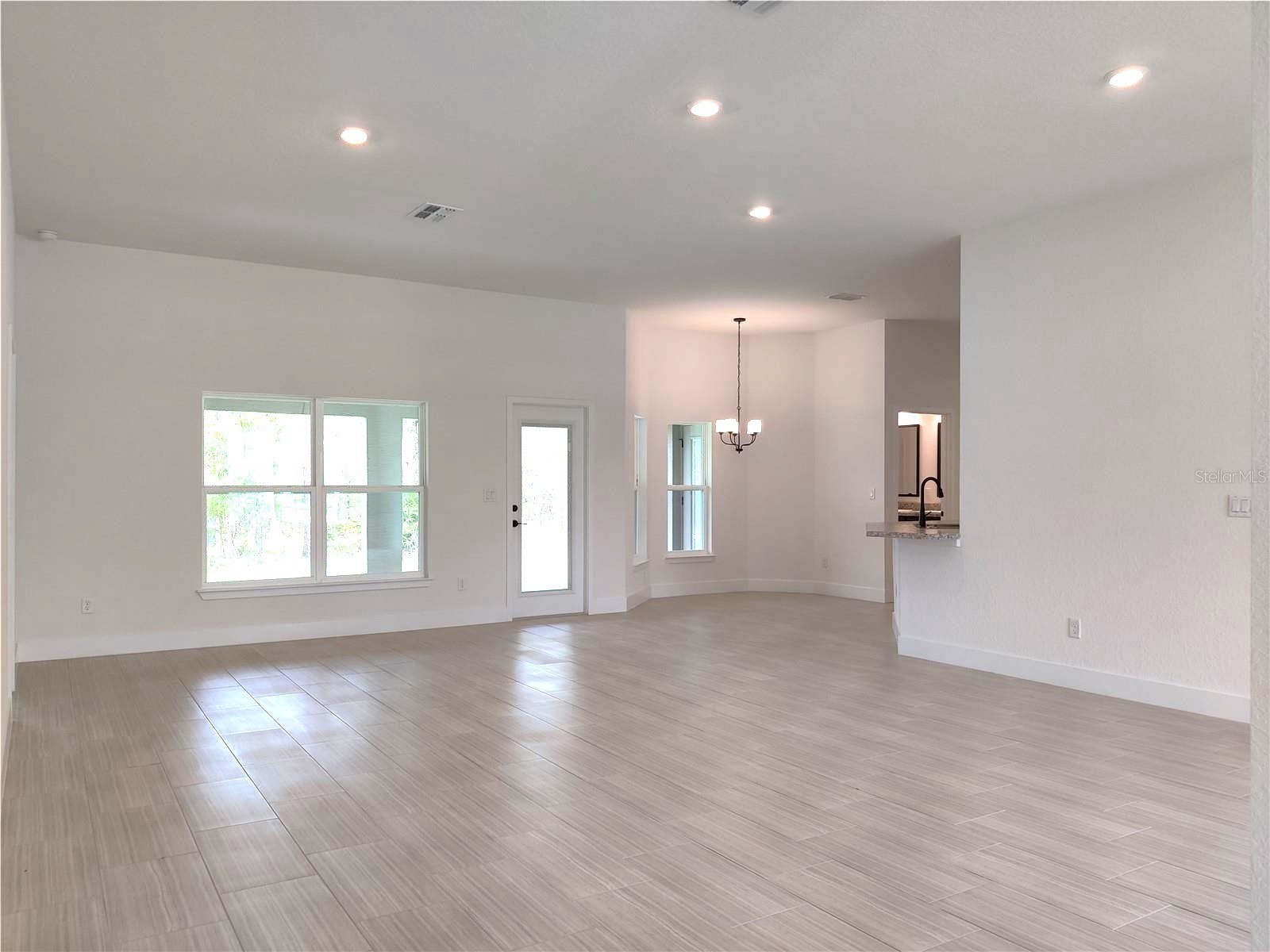 12275 Scarlet Ibis Avenue Weeki Wachee FL 34614 OM716581 image2
