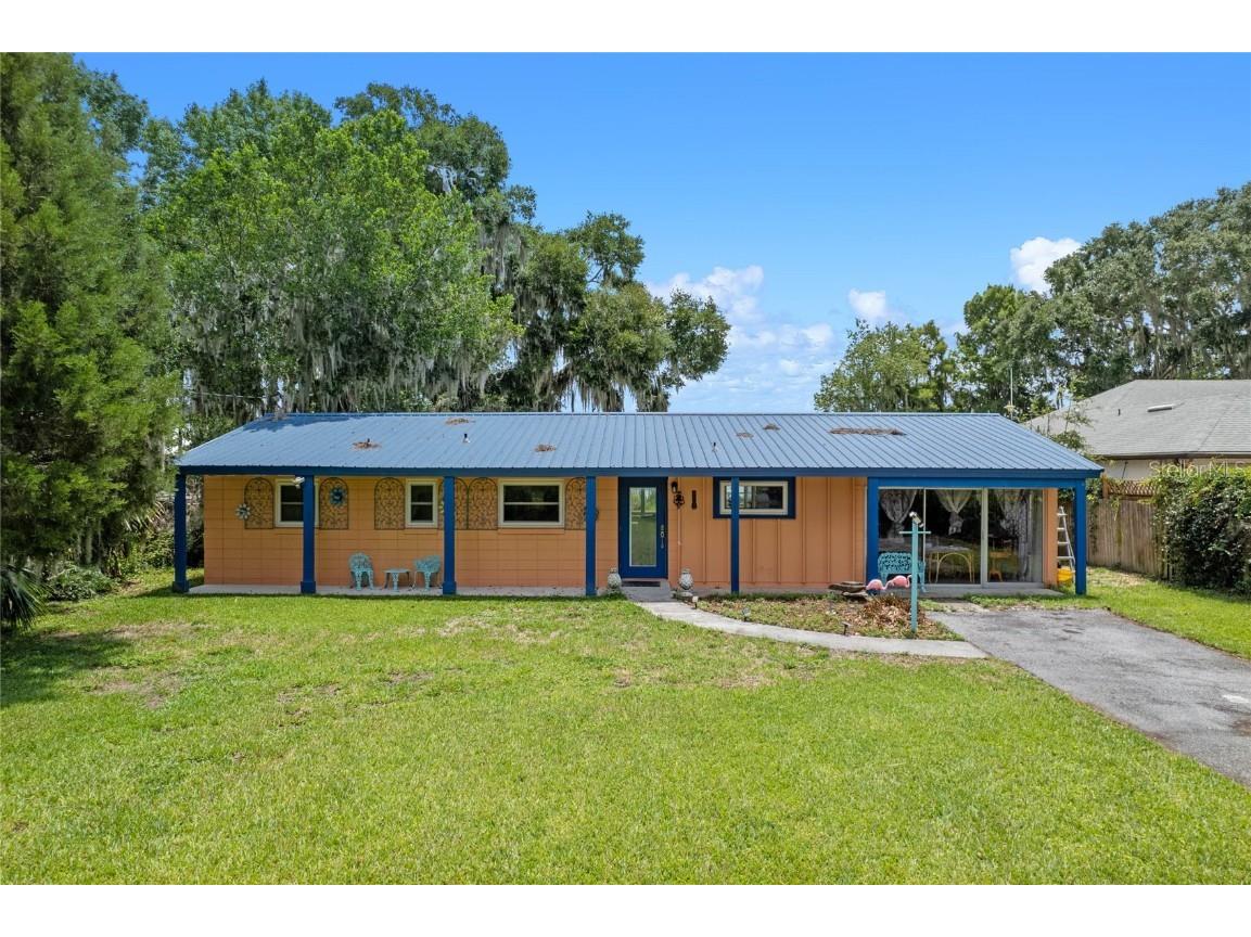12275 Virginia Drive Leesburg FL 34788 - LAKE EUSTIS G5069019 image1