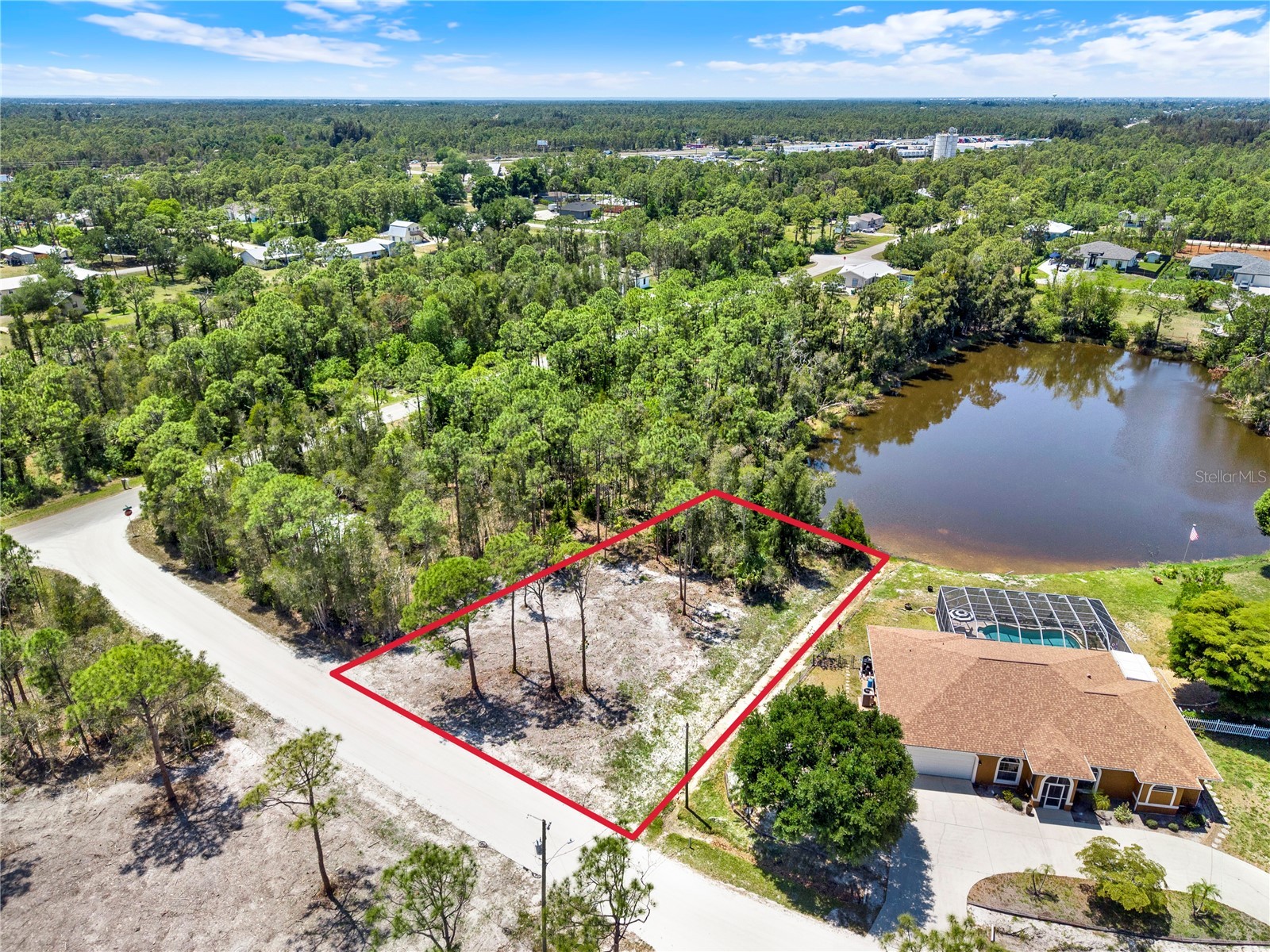 12277 Finwick Drive Punta Gorda FL 33955 W7885922 image5