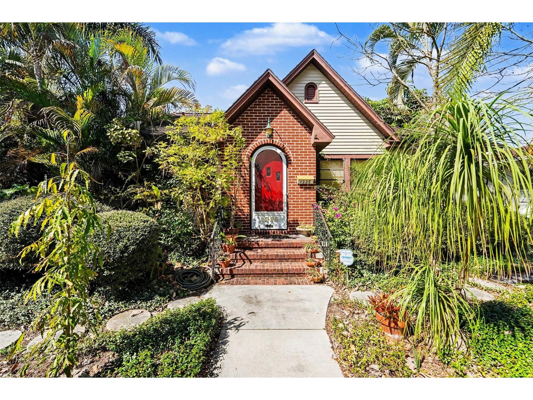 1228 15th Street N Saint Petersburg FL 33705 O6389356 image1