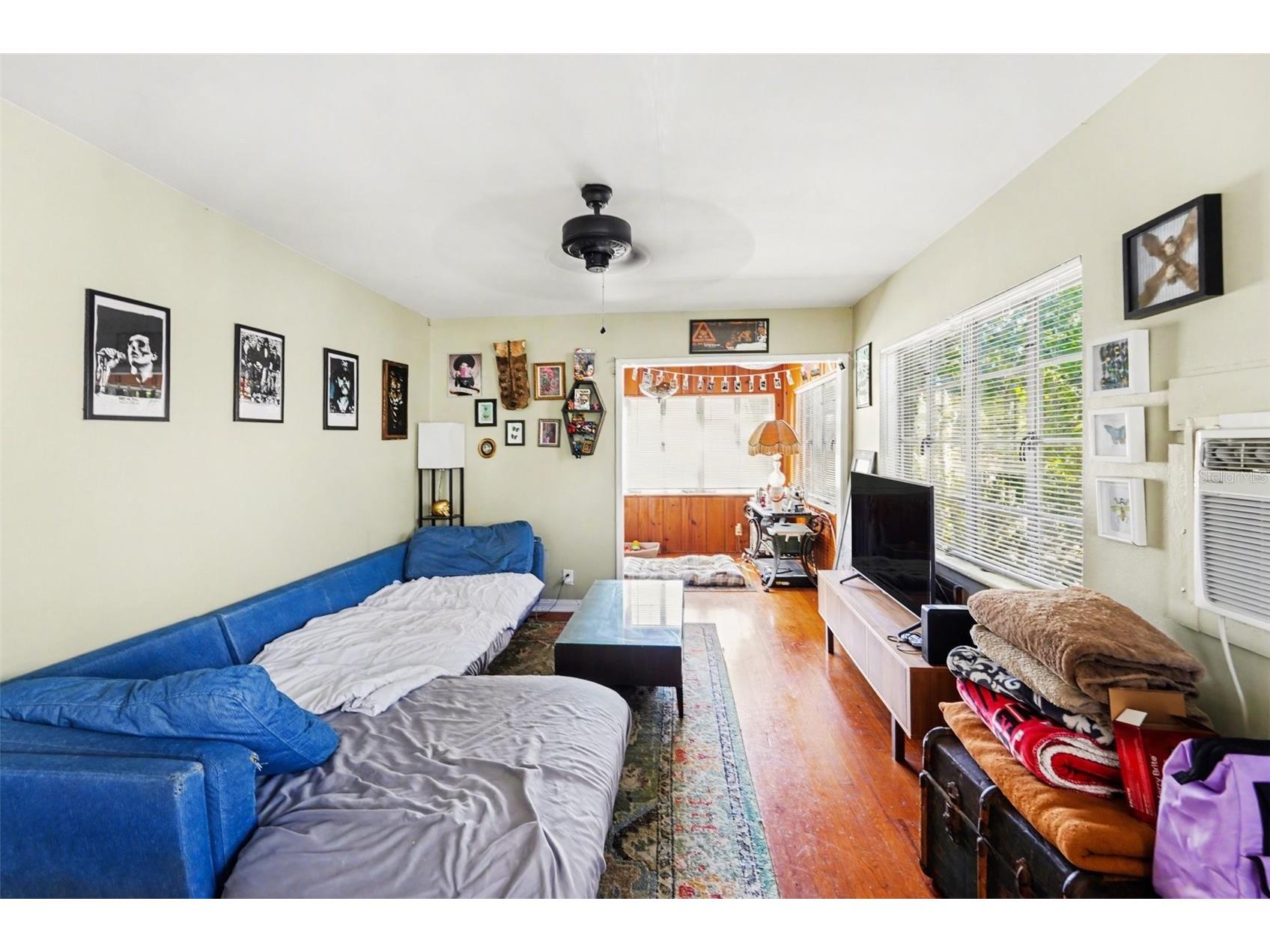 1228 15th Street N Saint Petersburg FL 33705 O6389356 image19