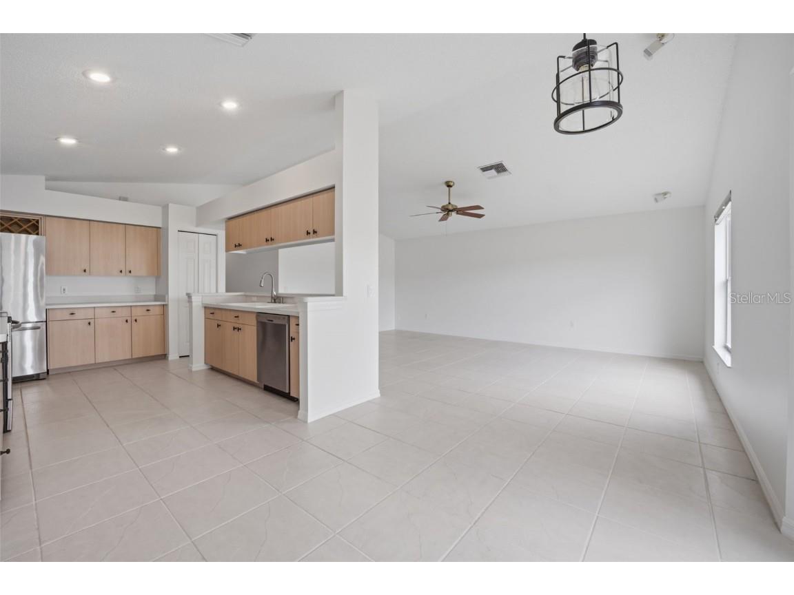 1228 Ashbourne Circle Trinity FL 34655 W7877607 image10