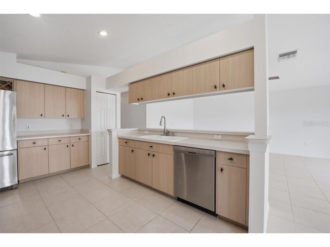 1228 Ashbourne Circle Trinity FL 34655 W7877607 image13