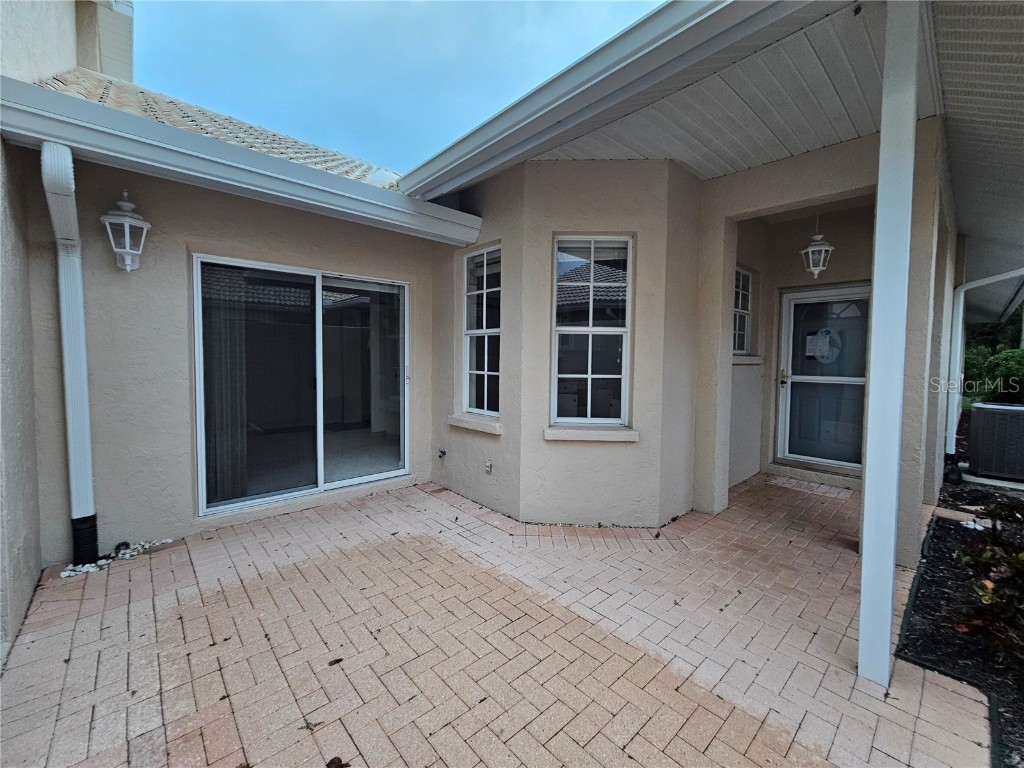 1228 Berkshire Circle Venice FL 34292 TB8441517 image5