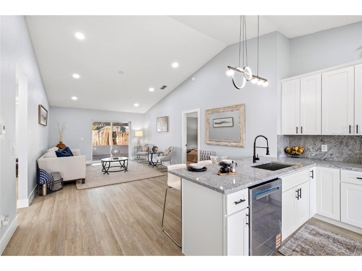 1228 Holly Springs Circle Orlando FL 32825 O6359198 image3