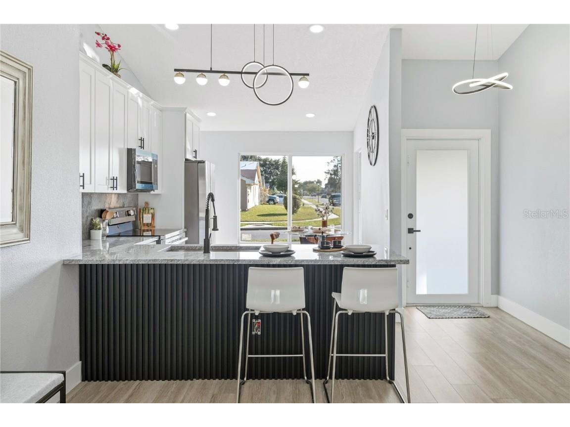 1228 Holly Springs Circle Orlando FL 32825 O6359198 image8