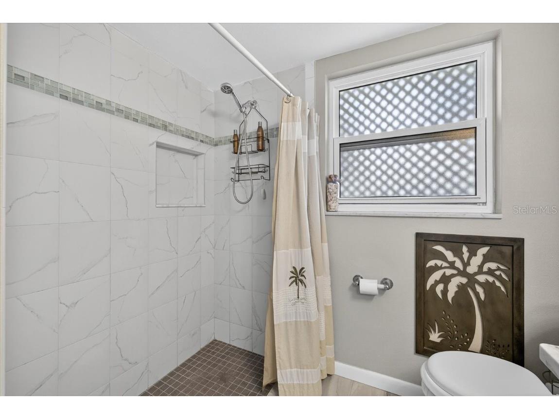 1228 Inverness Drive Dunedin FL 34698 TB8411917 image19