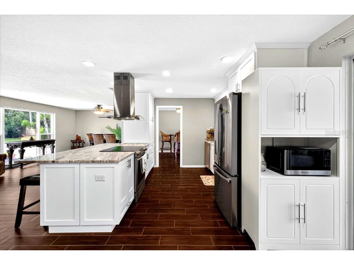 1228 Inverness Drive Dunedin FL 34698 TB8411917 image8