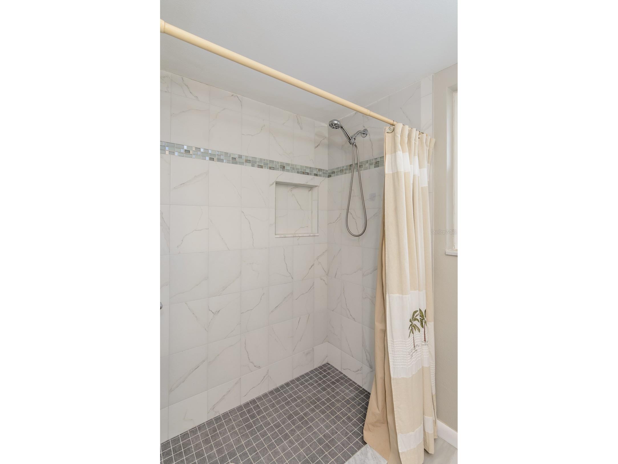 1228 Inverness Drive Dunedin FL 34698 TB8490067 image30