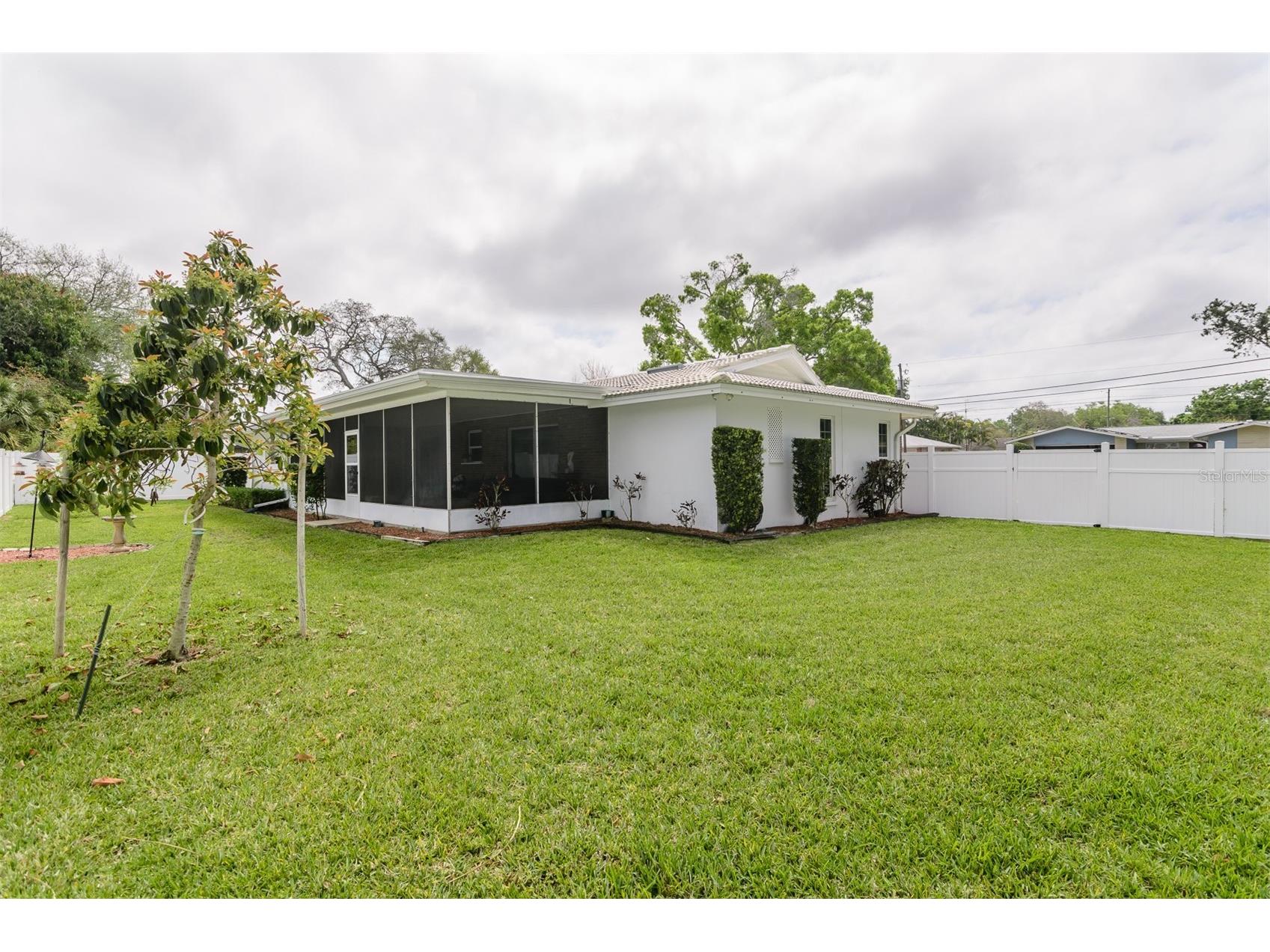 1228 Inverness Drive Dunedin FL 34698 TB8490067 image43