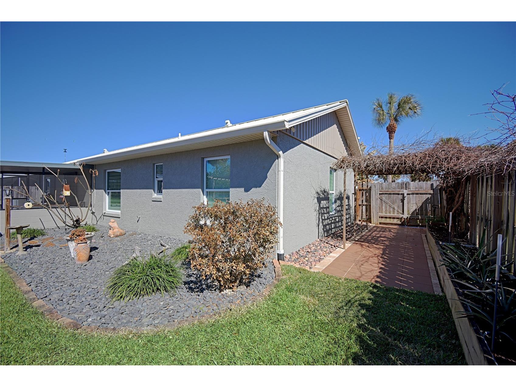 1228 Mardrake Road Daytona Beach FL 32114 V4947255 image37