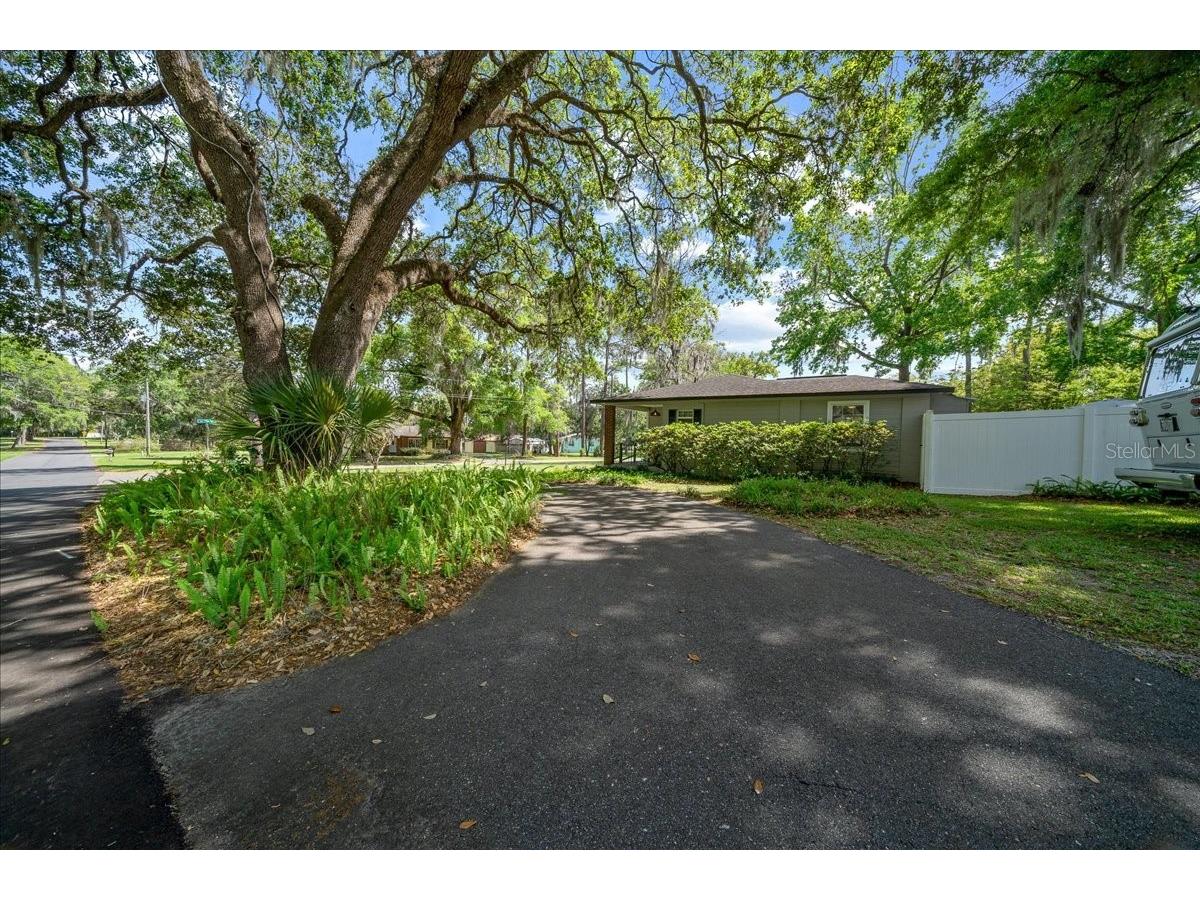 1228 NE 17th Terrace Ocala FL 34470 OM718863 image12