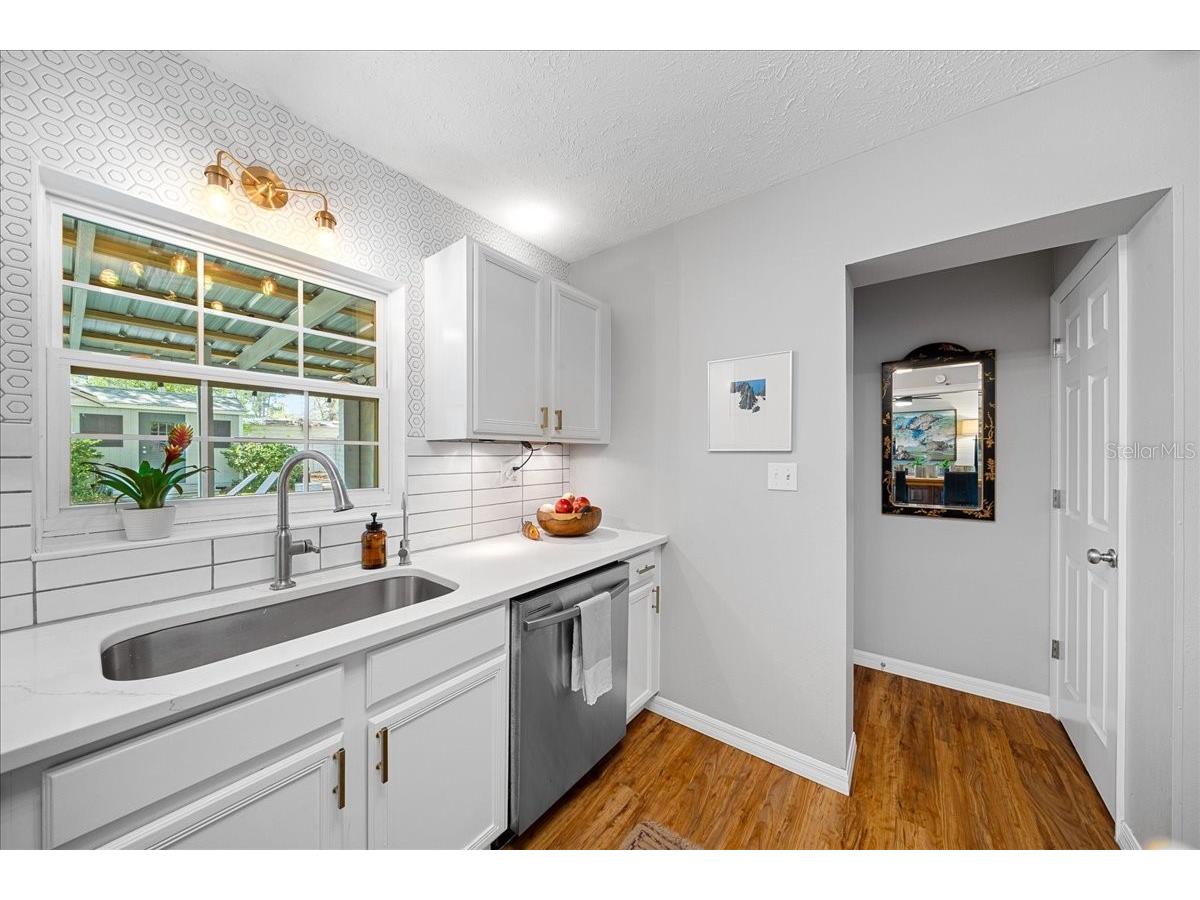 1228 NE 17th Terrace Ocala FL 34470 OM718863 image44