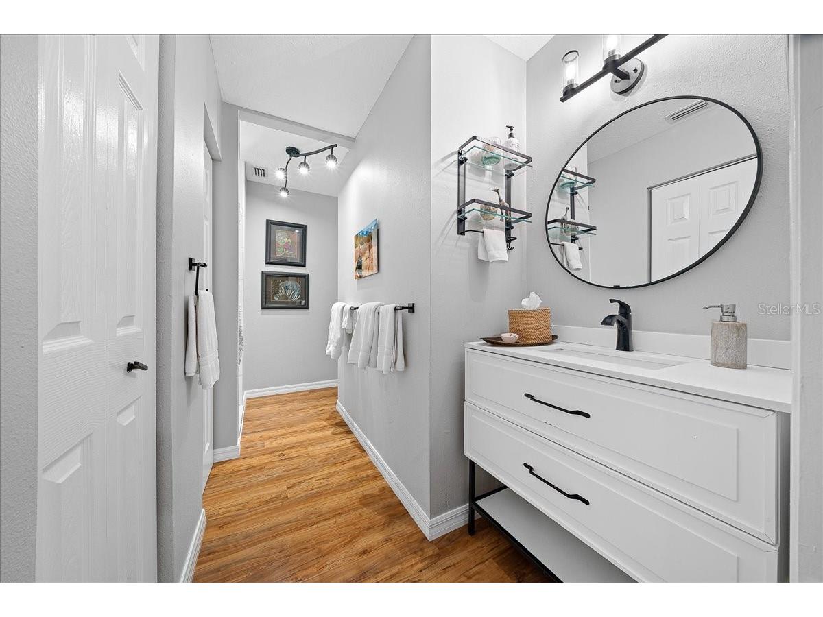 1228 NE 17th Terrace Ocala FL 34470 OM718863 image49