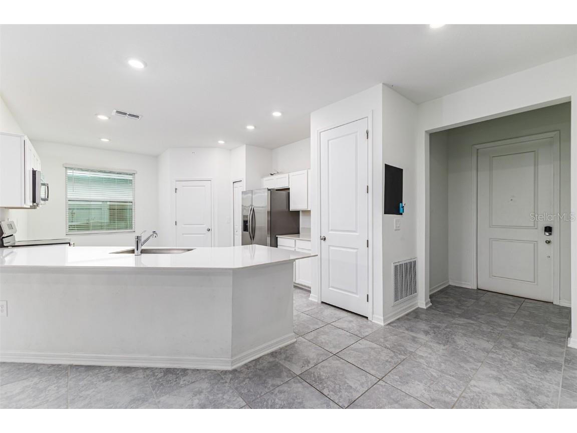 1228 Tyler Loop Winter Haven FL 33884 L4957390 image5