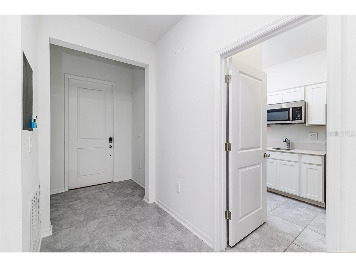 1228 Tyler Loop Winter Haven FL 33884 L4957390 image6