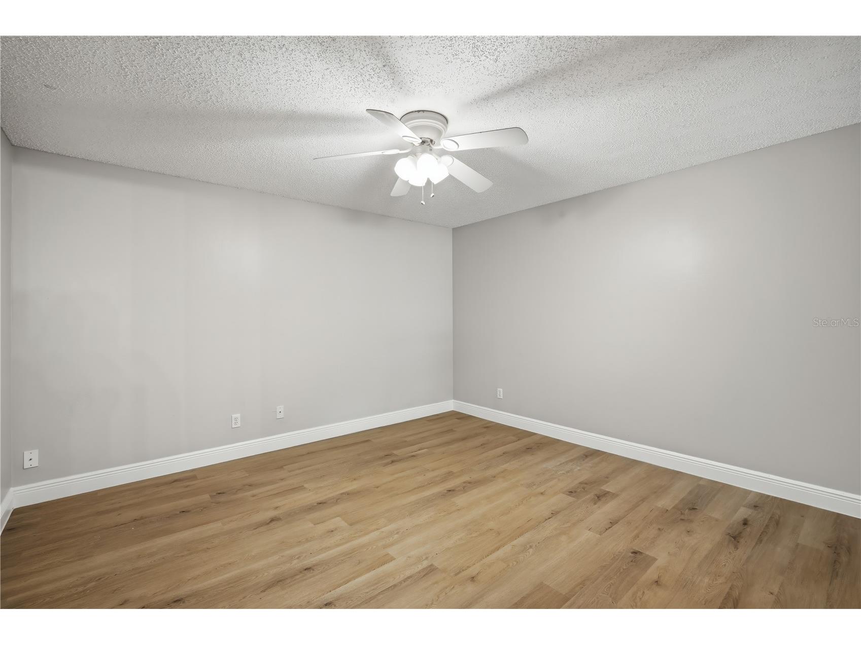 12287 Armenia Gables Circle Tampa FL 33612 TB8506886 image10