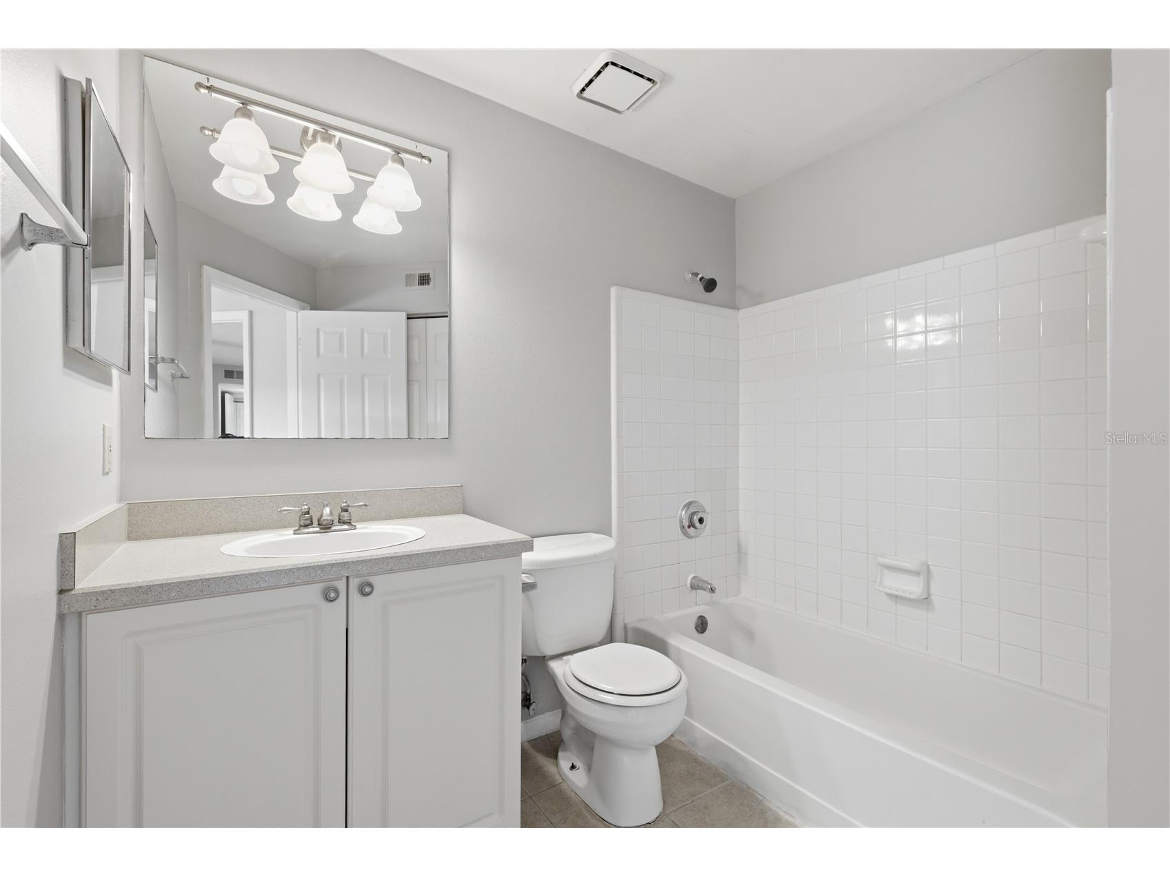1229 Bermuda Lakes Lane #208 Kissimmee FL 34741 G5114526 image18