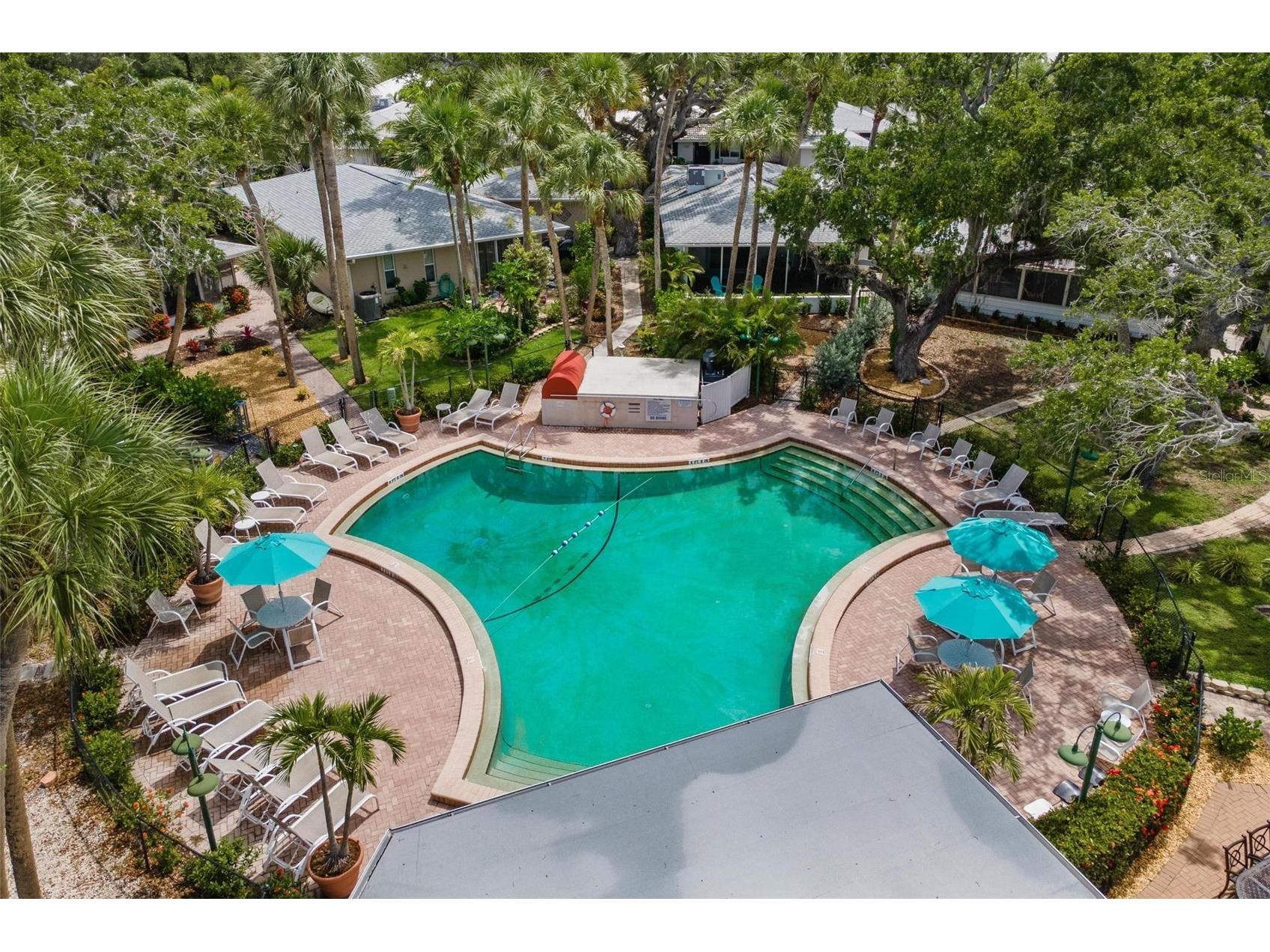 1229 Moonmist Circle #P6 Sarasota FL 34242 G5112987 image37