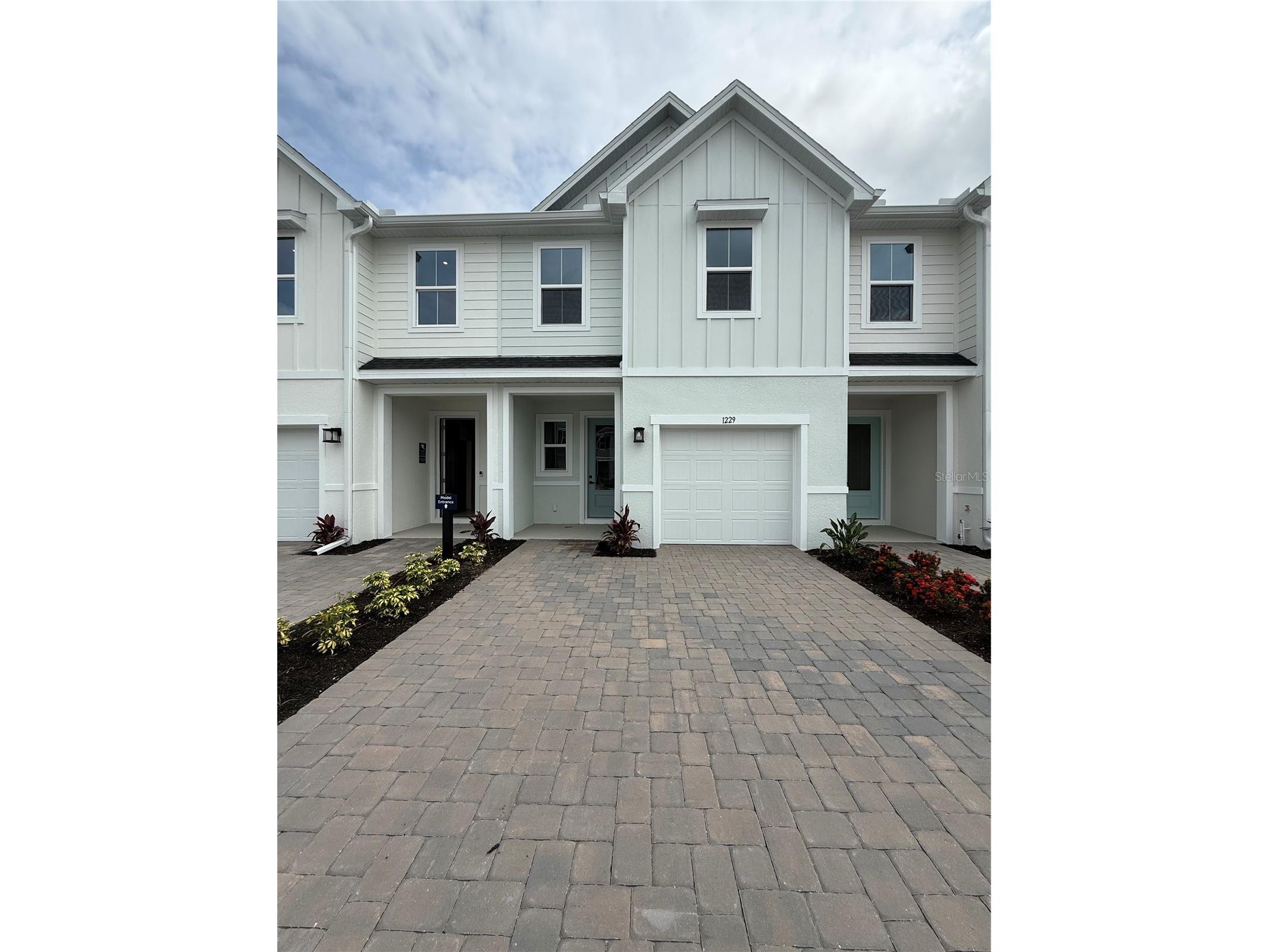 1229 Pineywood Field Drive Davenport FL 33837 W7885337 image1