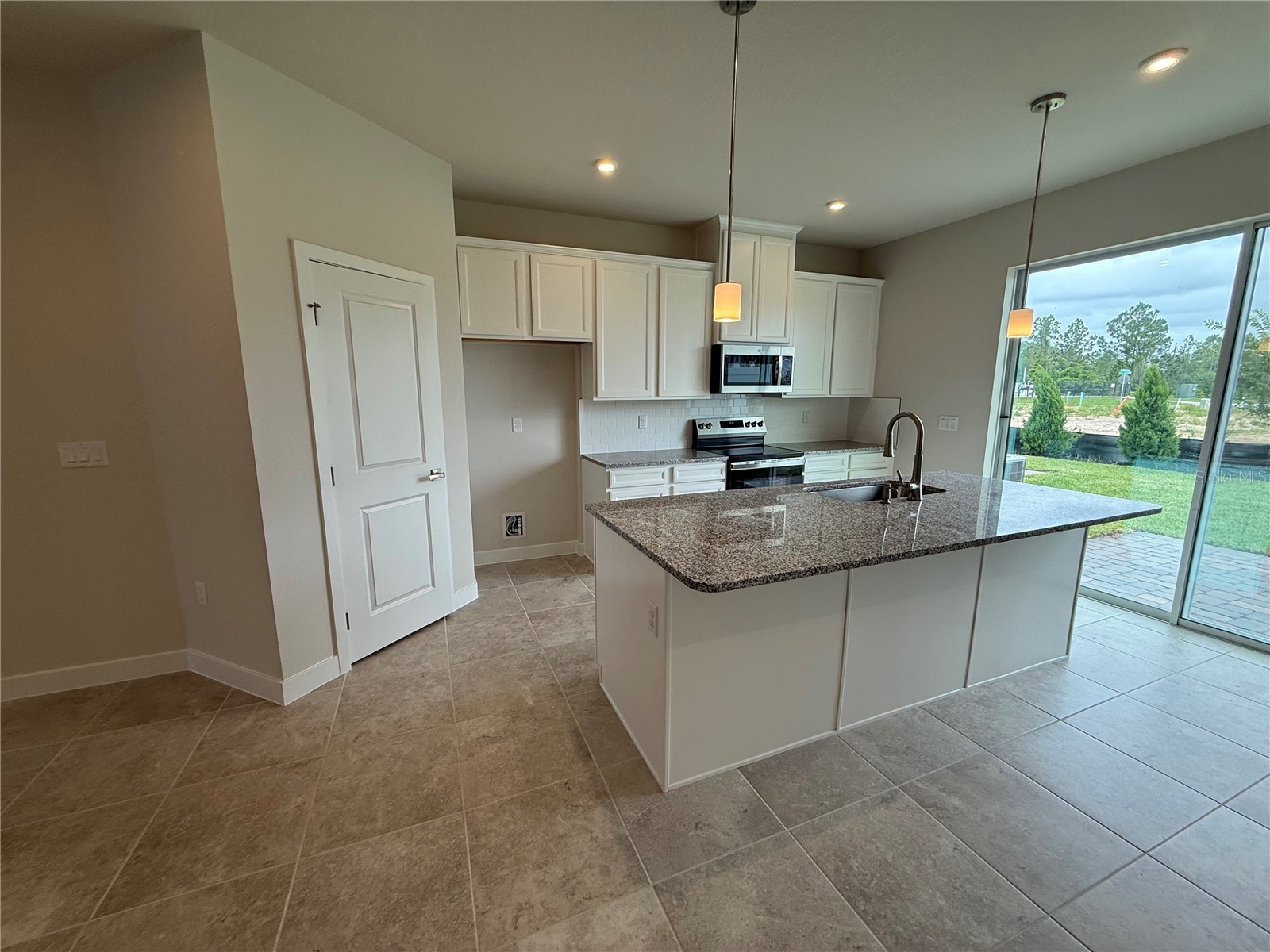 1229 Pineywood Field Drive Davenport FL 33837 W7885337 image2