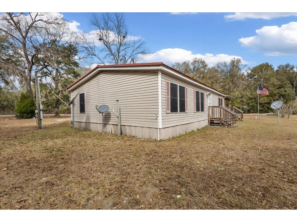 12290 NW 85th Avenue Chiefland FL 32626 GC538046 image1