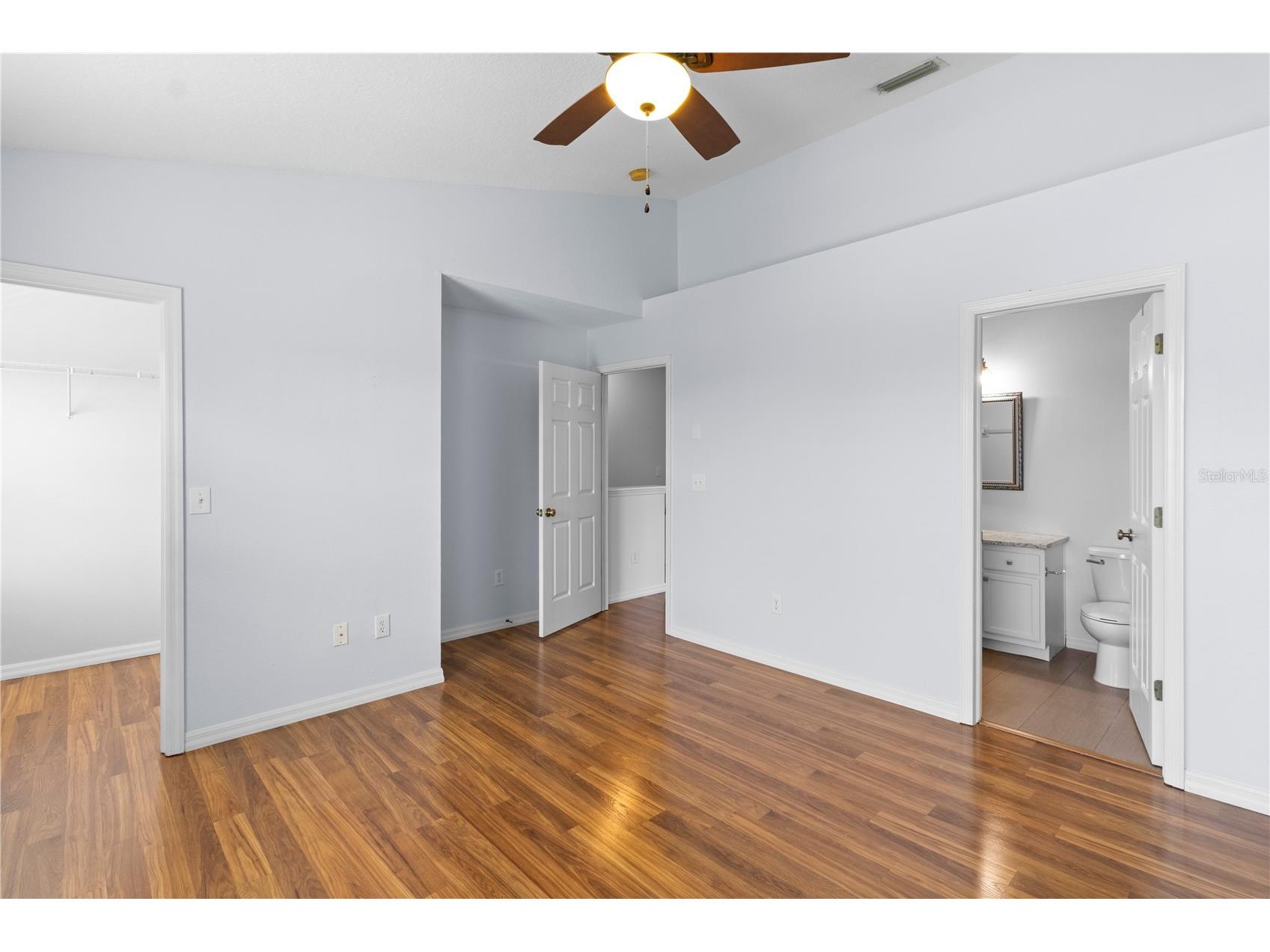 12294 Country White Circle Tampa FL 33635 TB8510464 image12