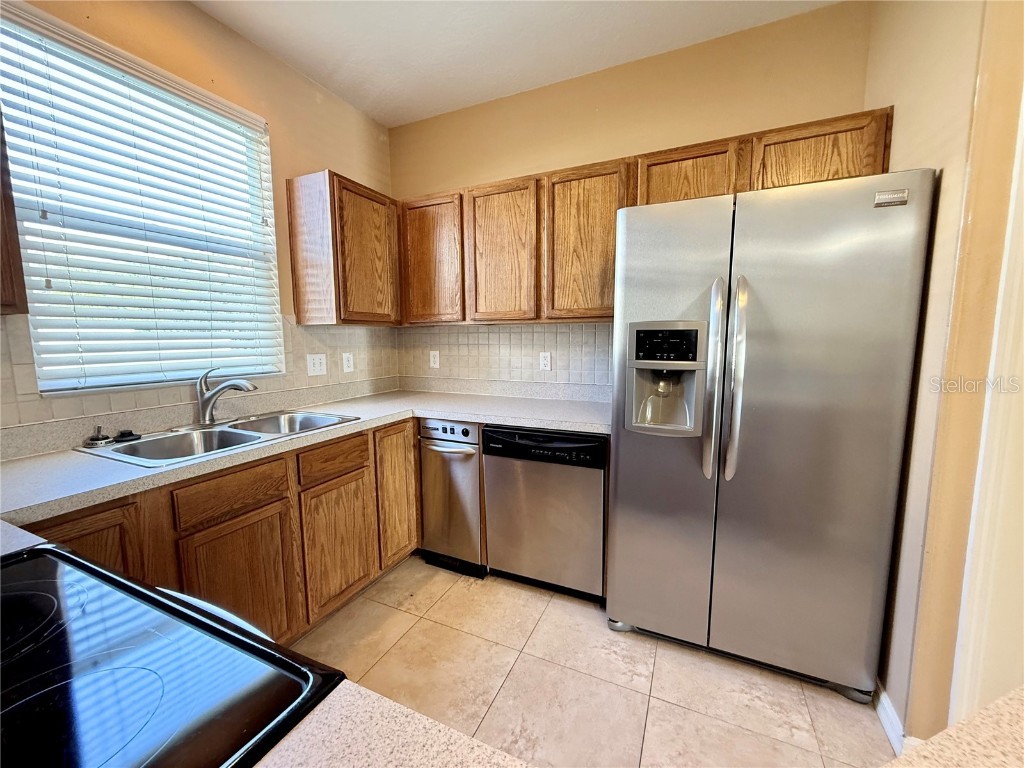 12298 Country White Circle Tampa FL 33635 TB8445982 image10