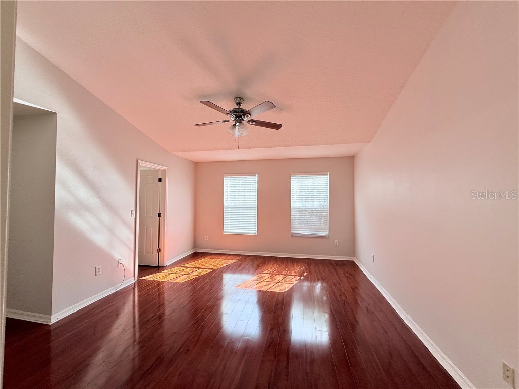 12298 Country White Circle Tampa FL 33635 TB8445982 image19