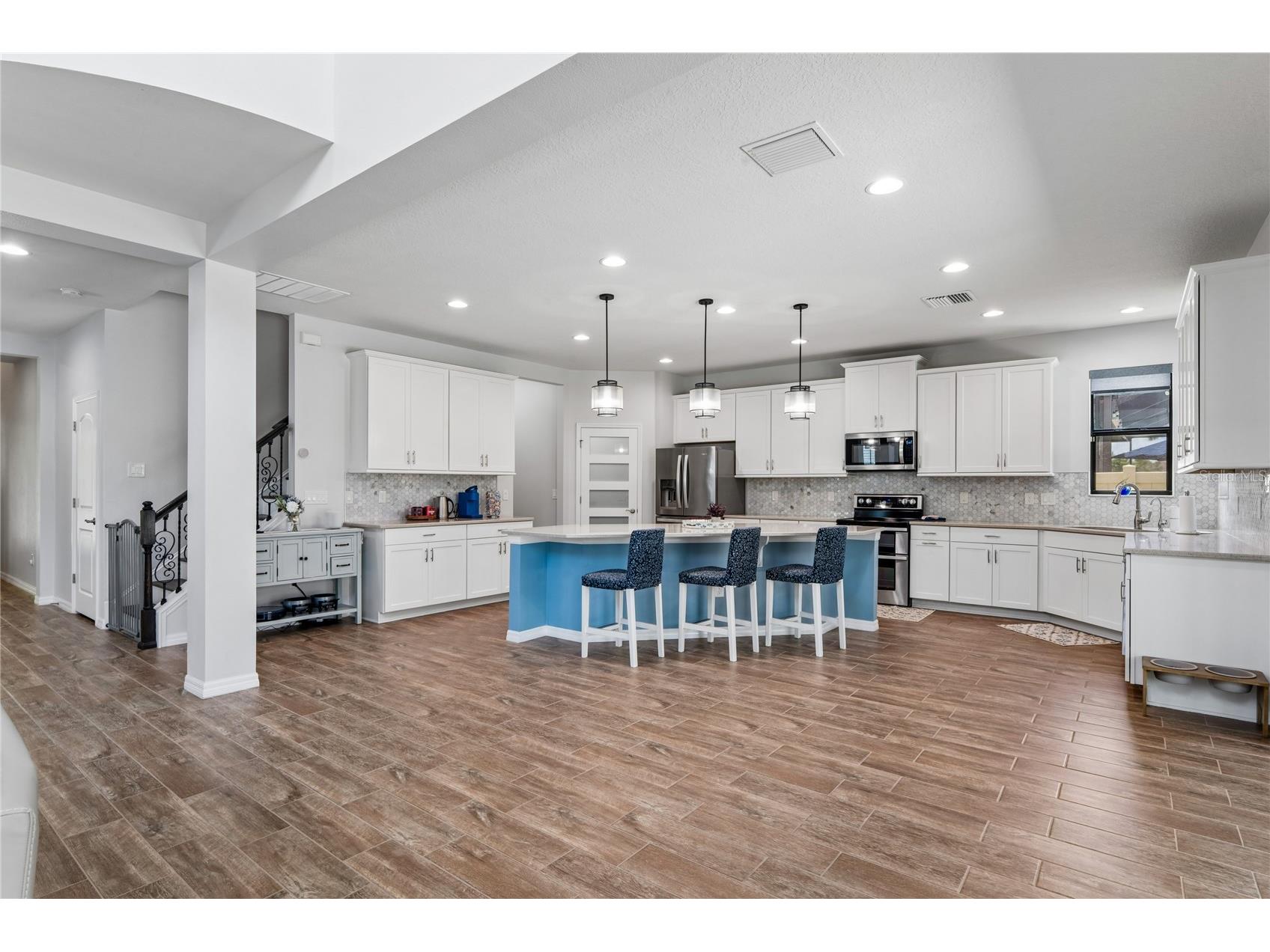 12299 Lake Blanche Drive Odessa FL 33556 W7886400 image9