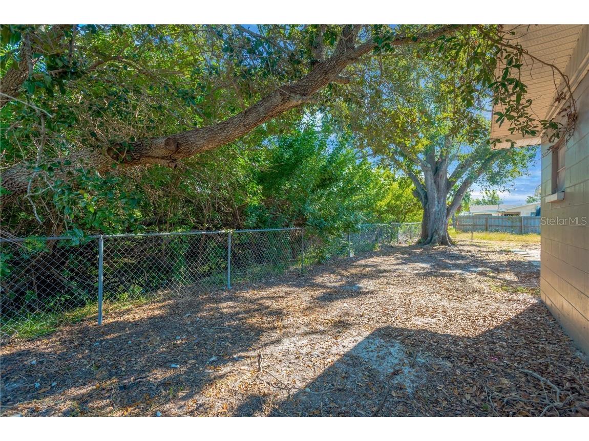 123 18th Street NW Ruskin FL 33570 TB8451645 image24