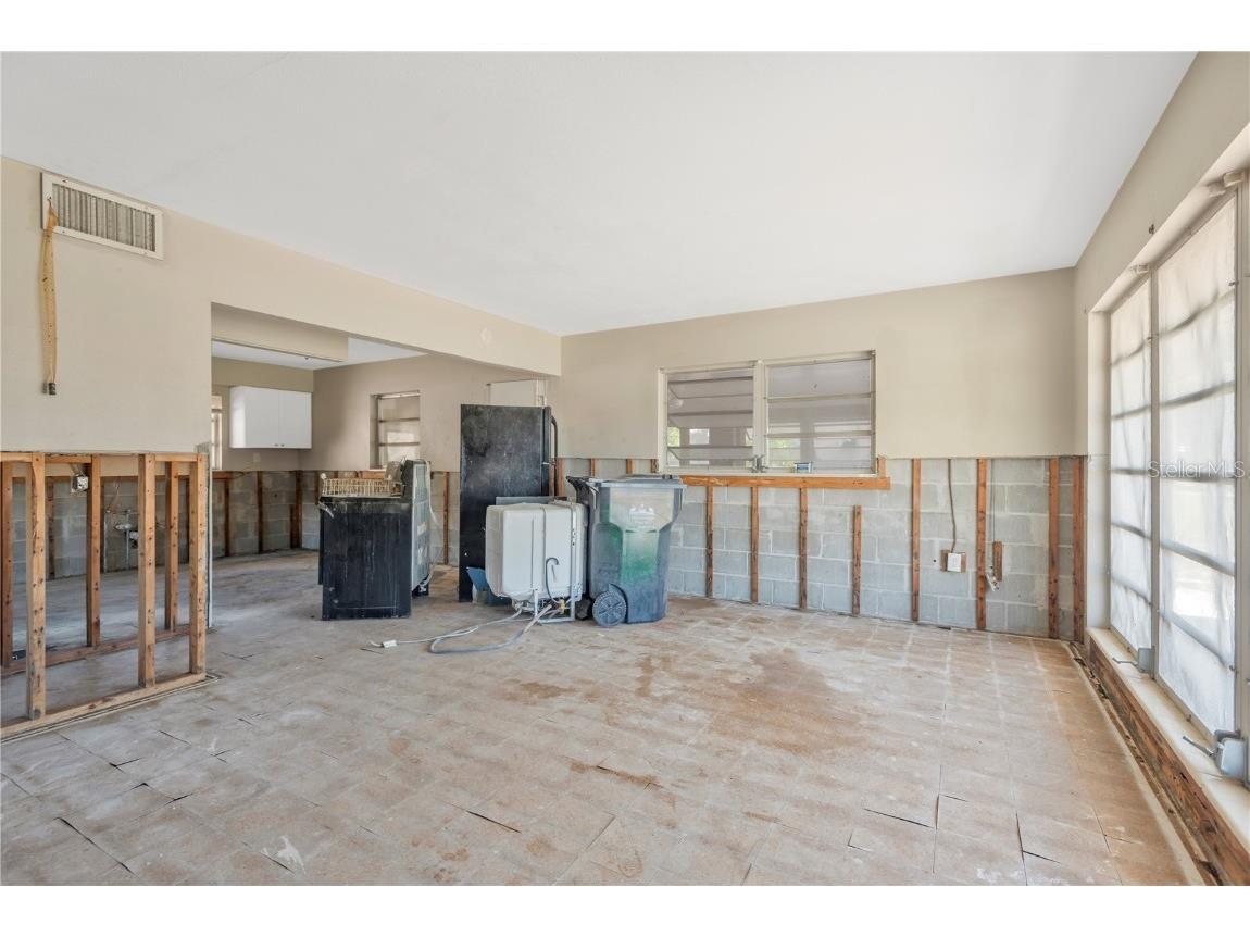 123 18th Street NW Ruskin FL 33570 TB8451645 image6