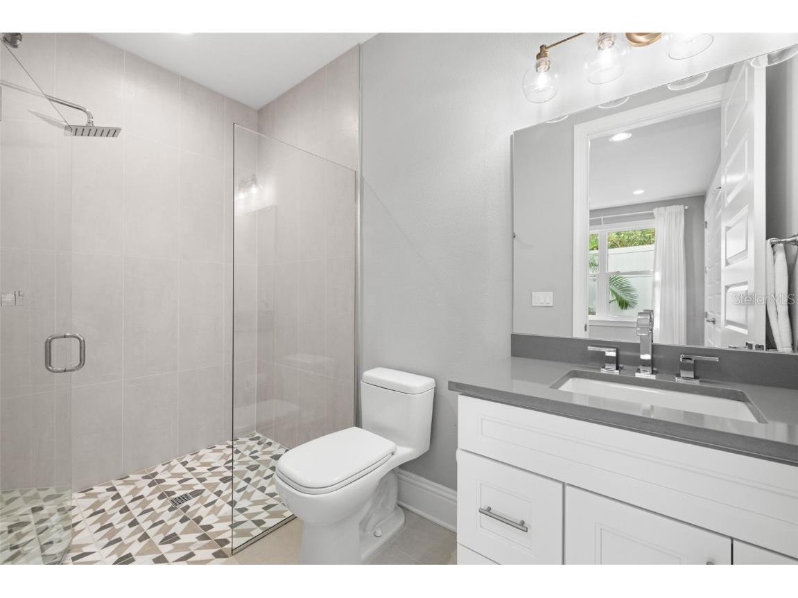 123 5th Avenue N Saint Petersburg FL 33701 TB8446848 image11