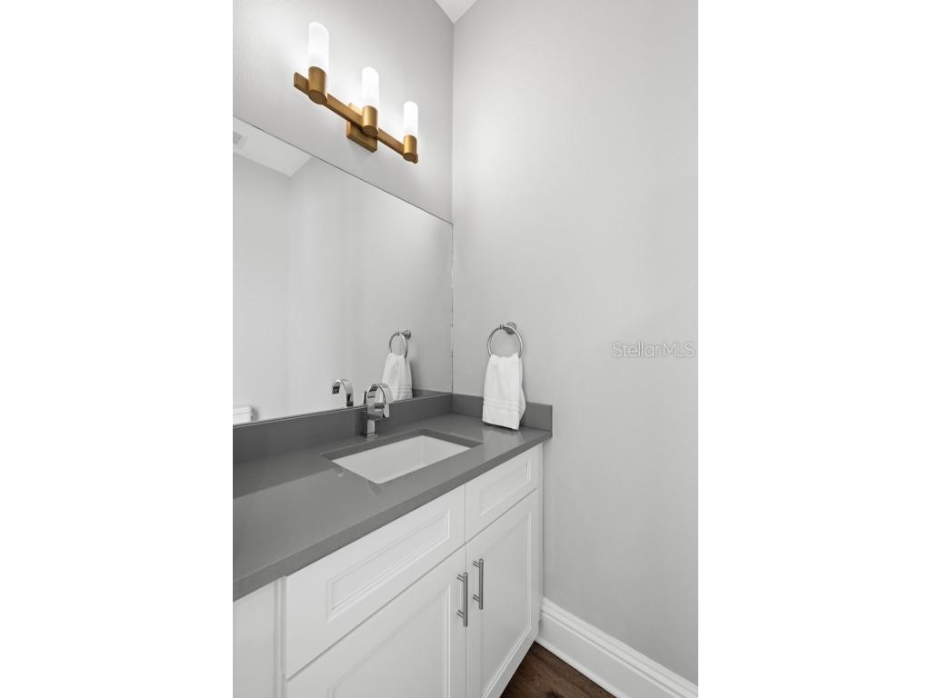 123 5th Avenue N Saint Petersburg FL 33701 TB8446848 image13