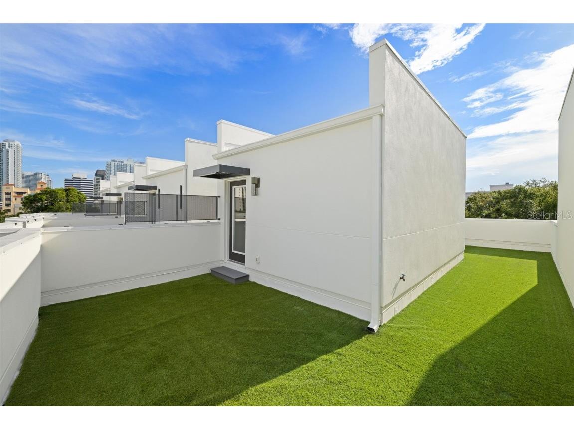 123 5th Avenue N Saint Petersburg FL 33701 TB8446848 image46