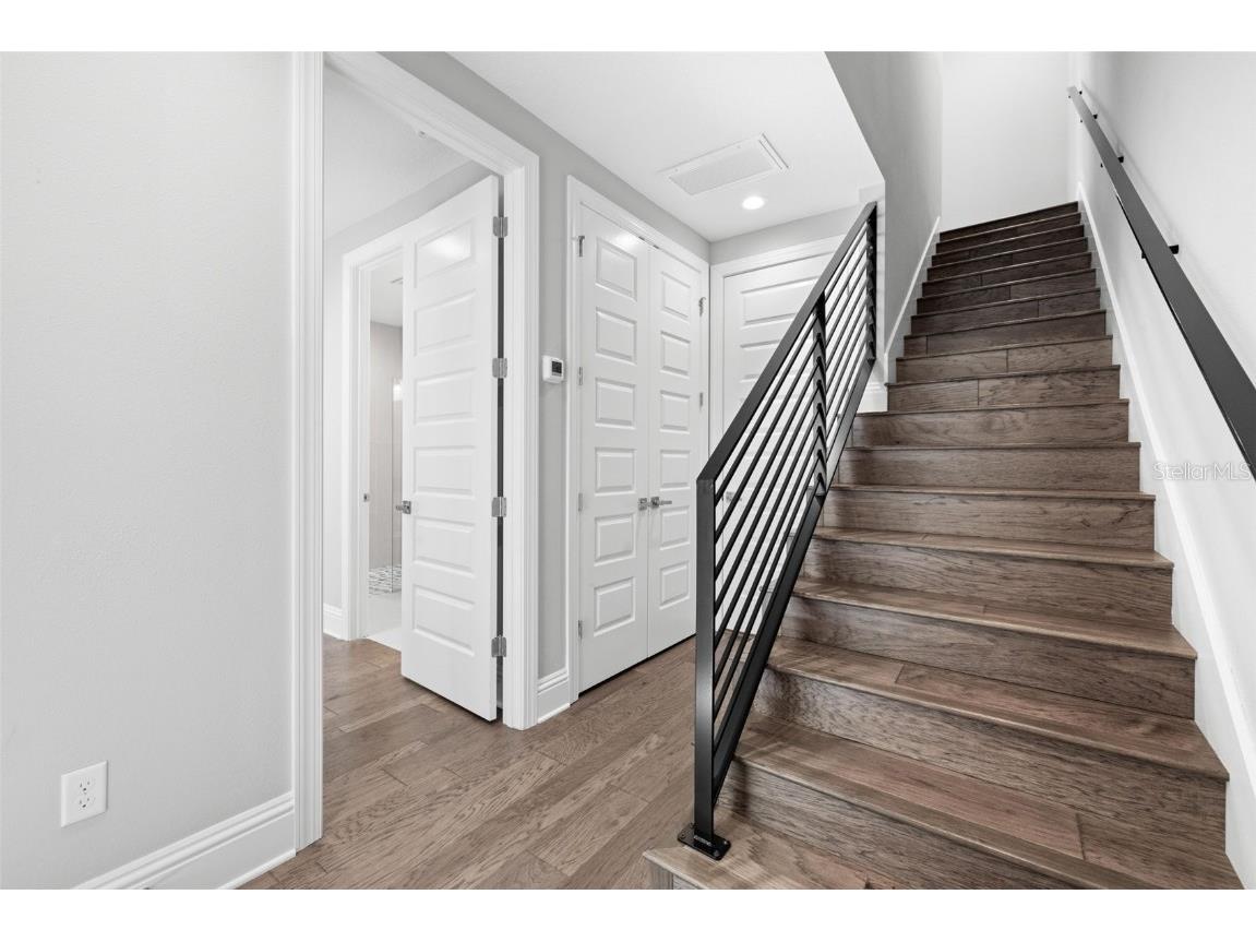 123 5th Avenue N Saint Petersburg FL 33701 TB8446848 image6