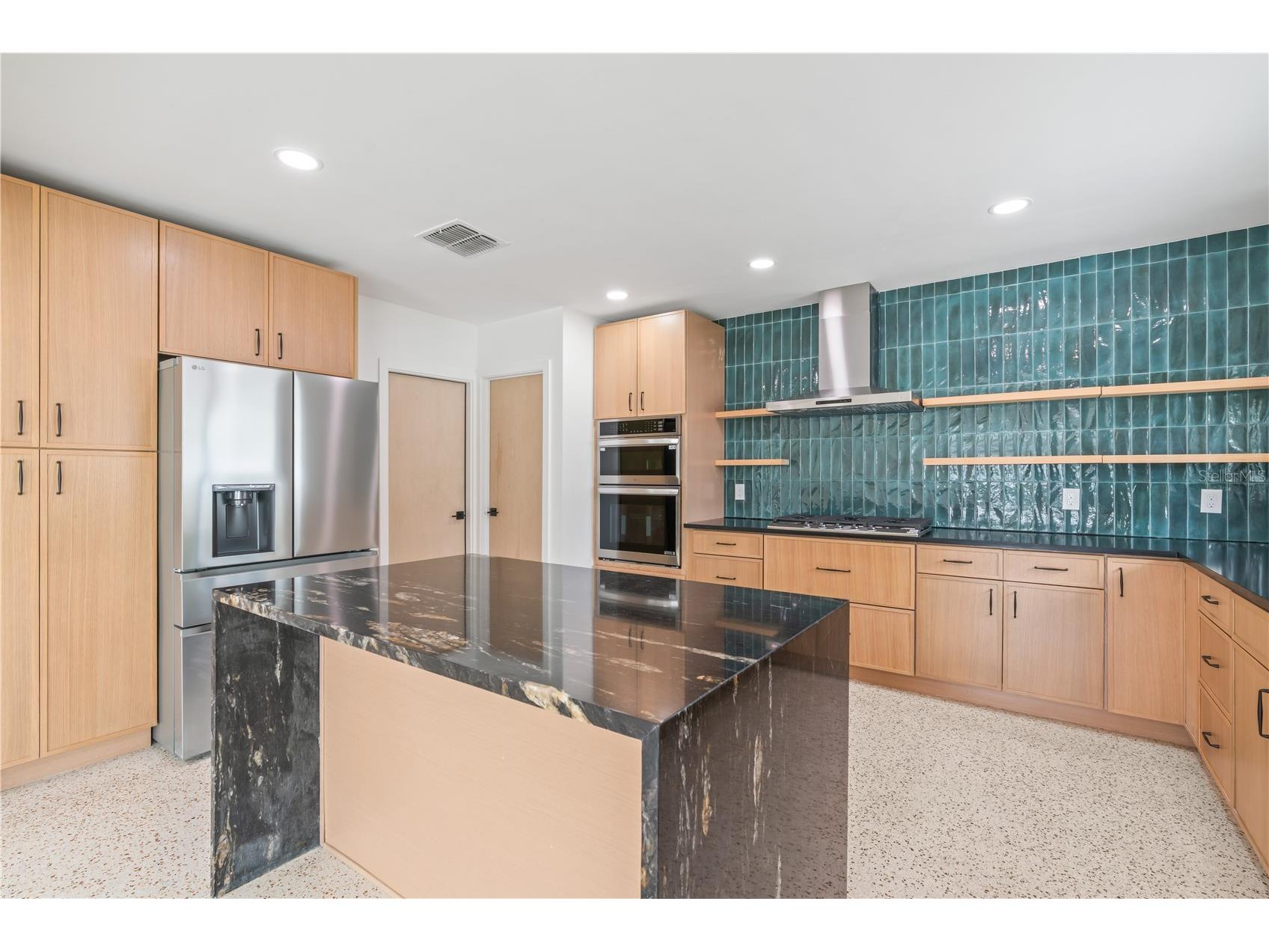 123 8th Street Belleair Beach FL 33786 TB8495031 image13