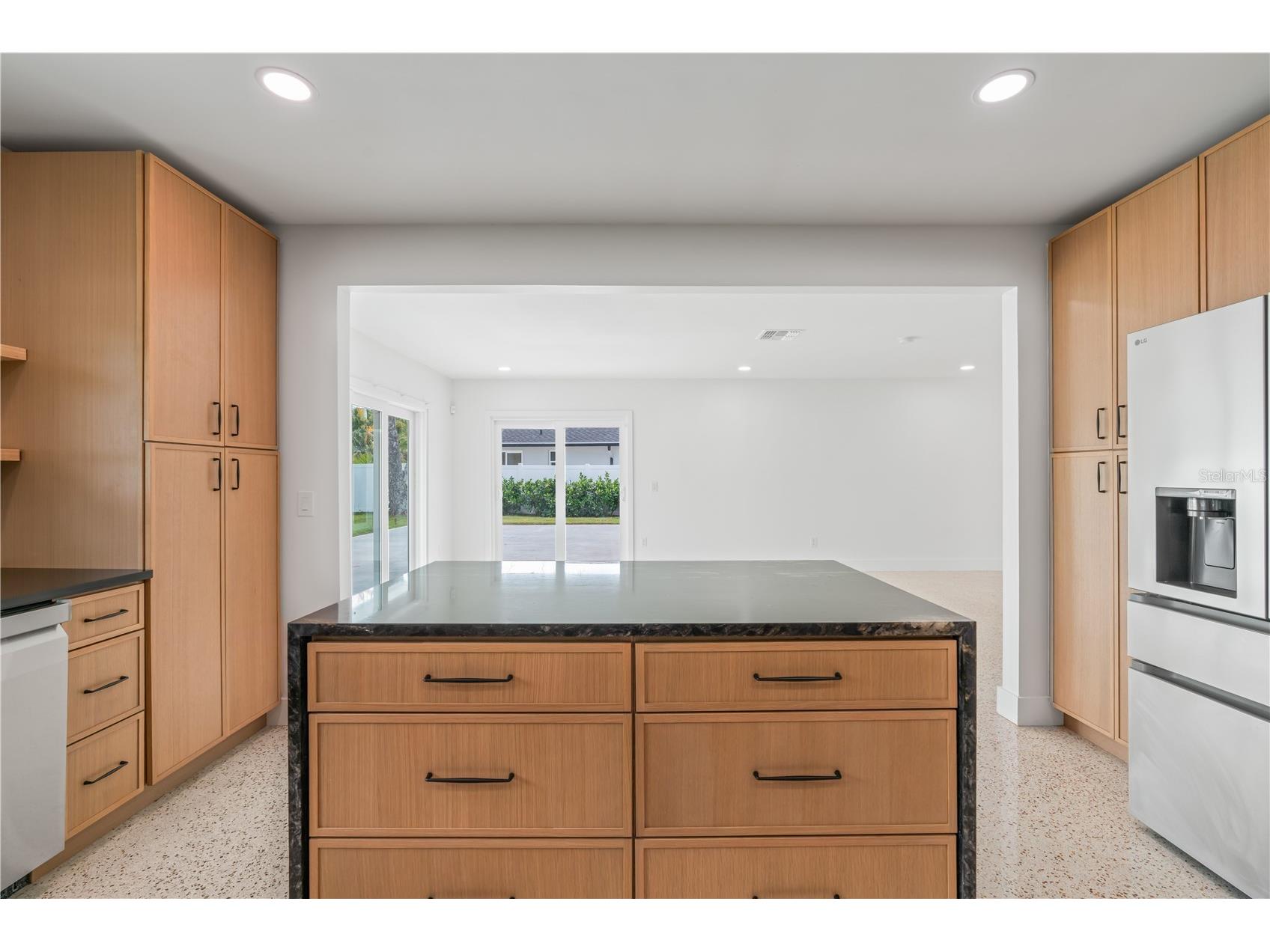 123 8th Street Belleair Beach FL 33786 TB8495031 image18