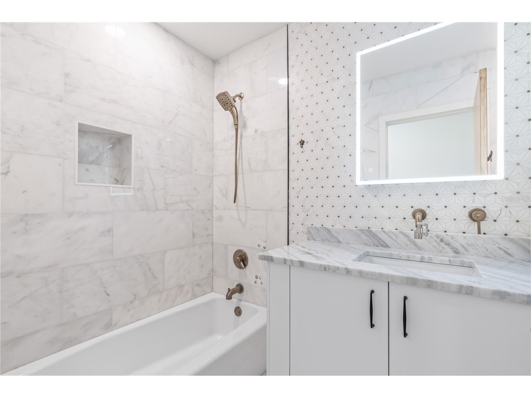 123 8th Street Belleair Beach FL 33786 TB8495031 image37